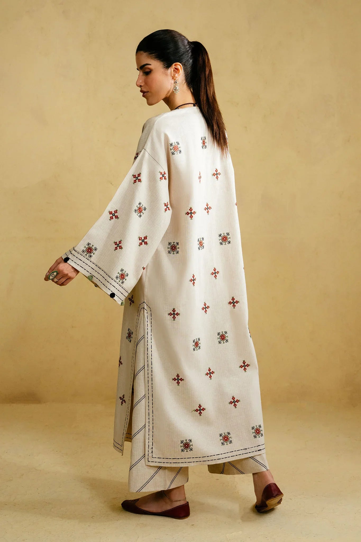 Elan | Elan indigene | ROYA (ERW-21494)