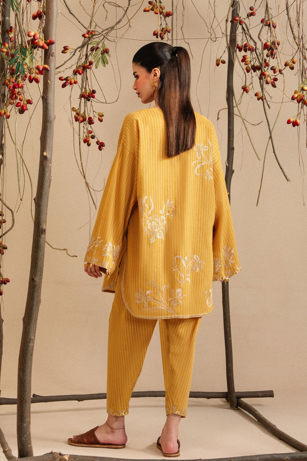 Elan | Winter Basics 25 | SOHEA (ERW-21570)