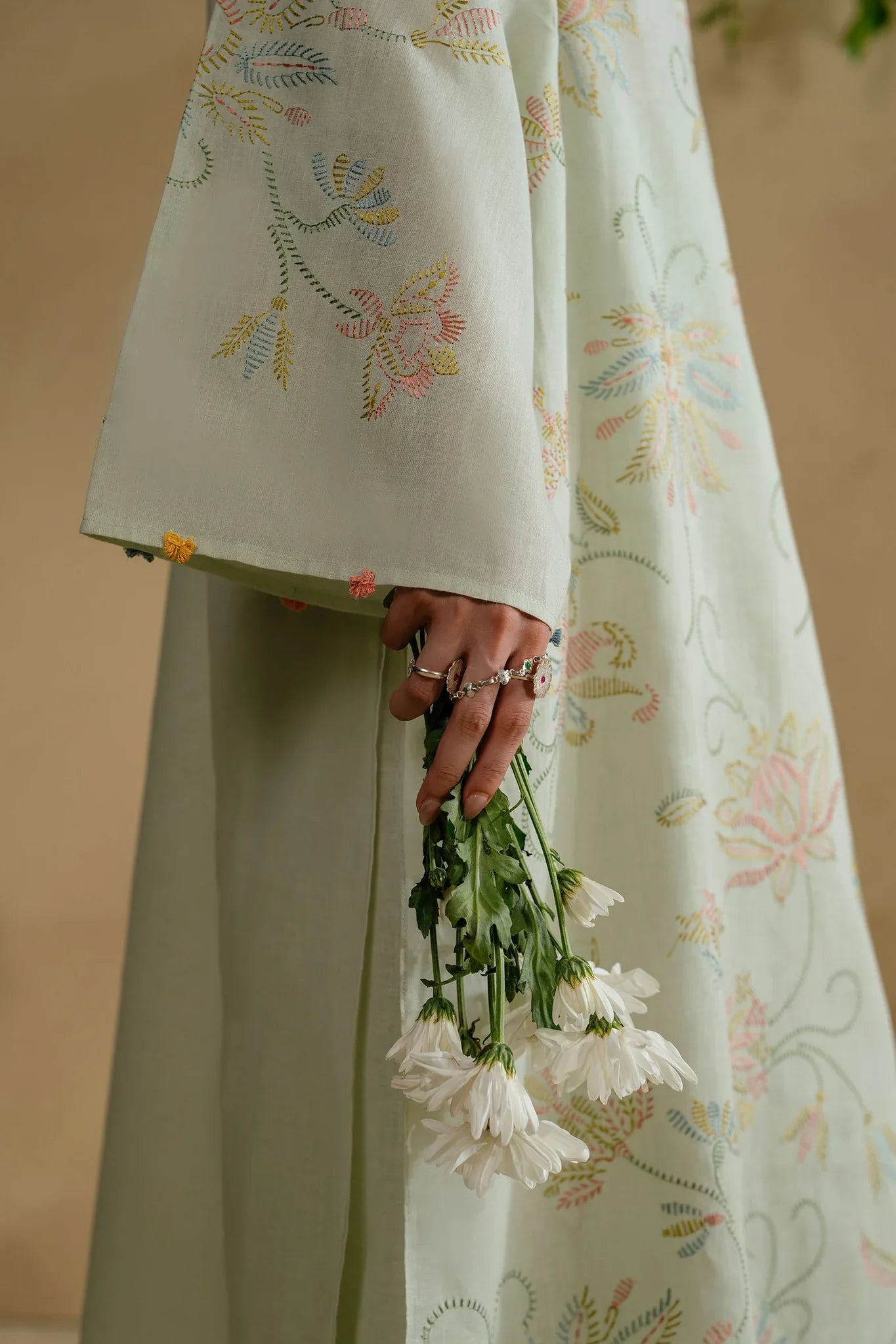 Elan | Elan indigene | VANYA (ERW-21498)