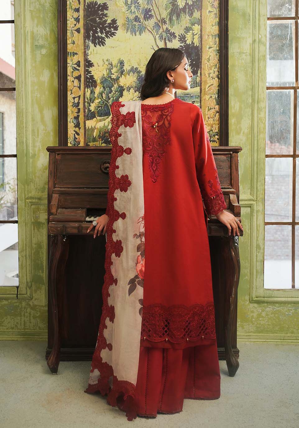 Zarqash | Tresor Luxury Lawn 24 | ZQT 007 ROSALINE - Riwayat-e-khas