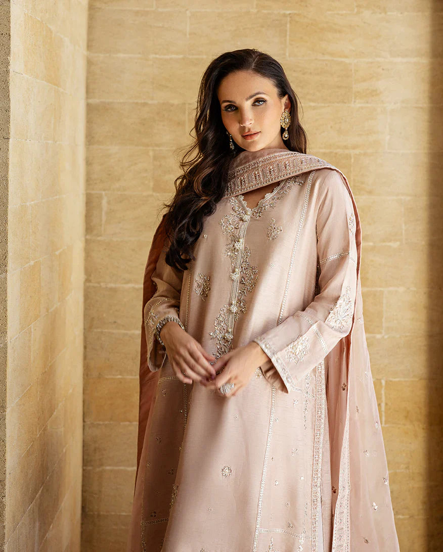 Mushq | Celestine The Silk Saga'25 | Evelyn Wisp