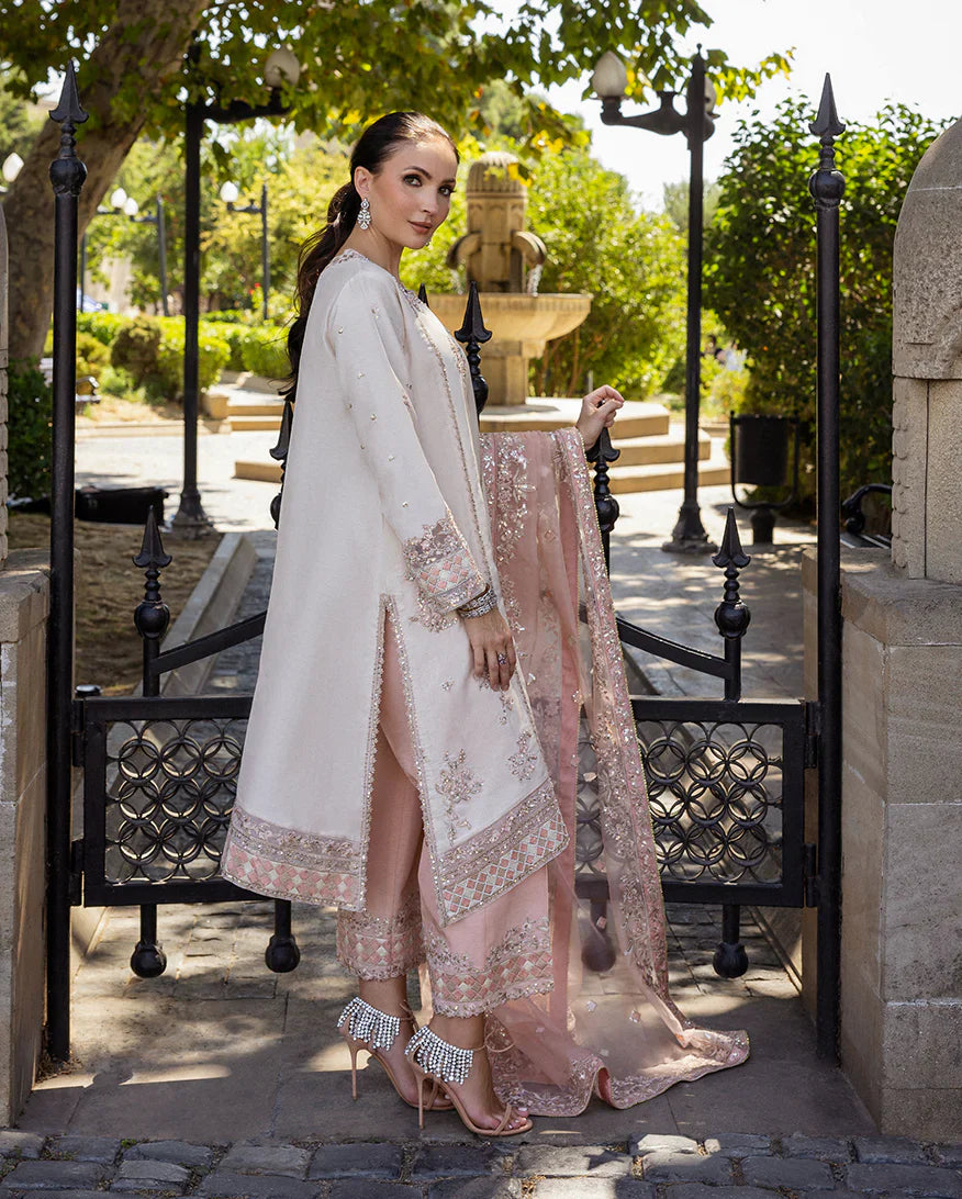 Mushq | Celestine The Silk Saga'25 | Astrid Bloom