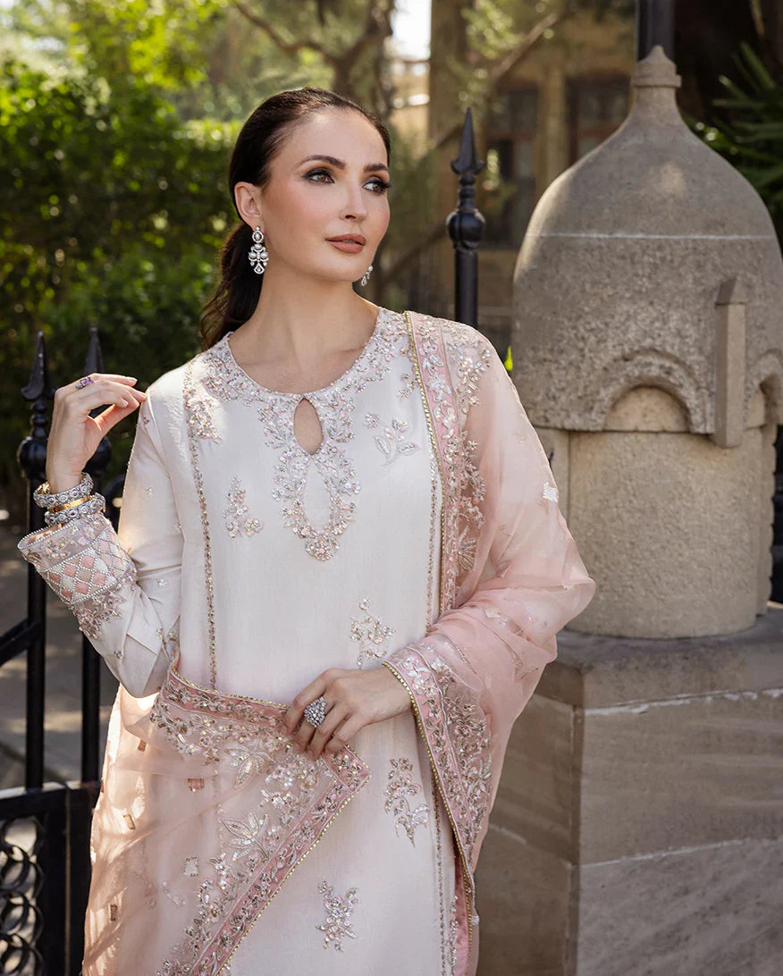 Mushq | Celestine The Silk Saga'25 | Astrid Bloom