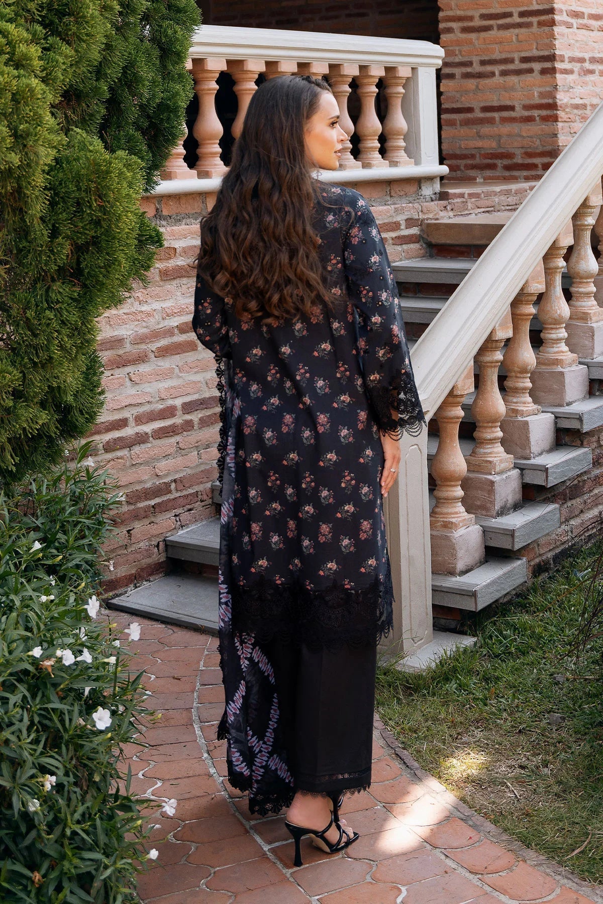 Afrozeh | Damask The Holiday Edit '25 | Lorien A