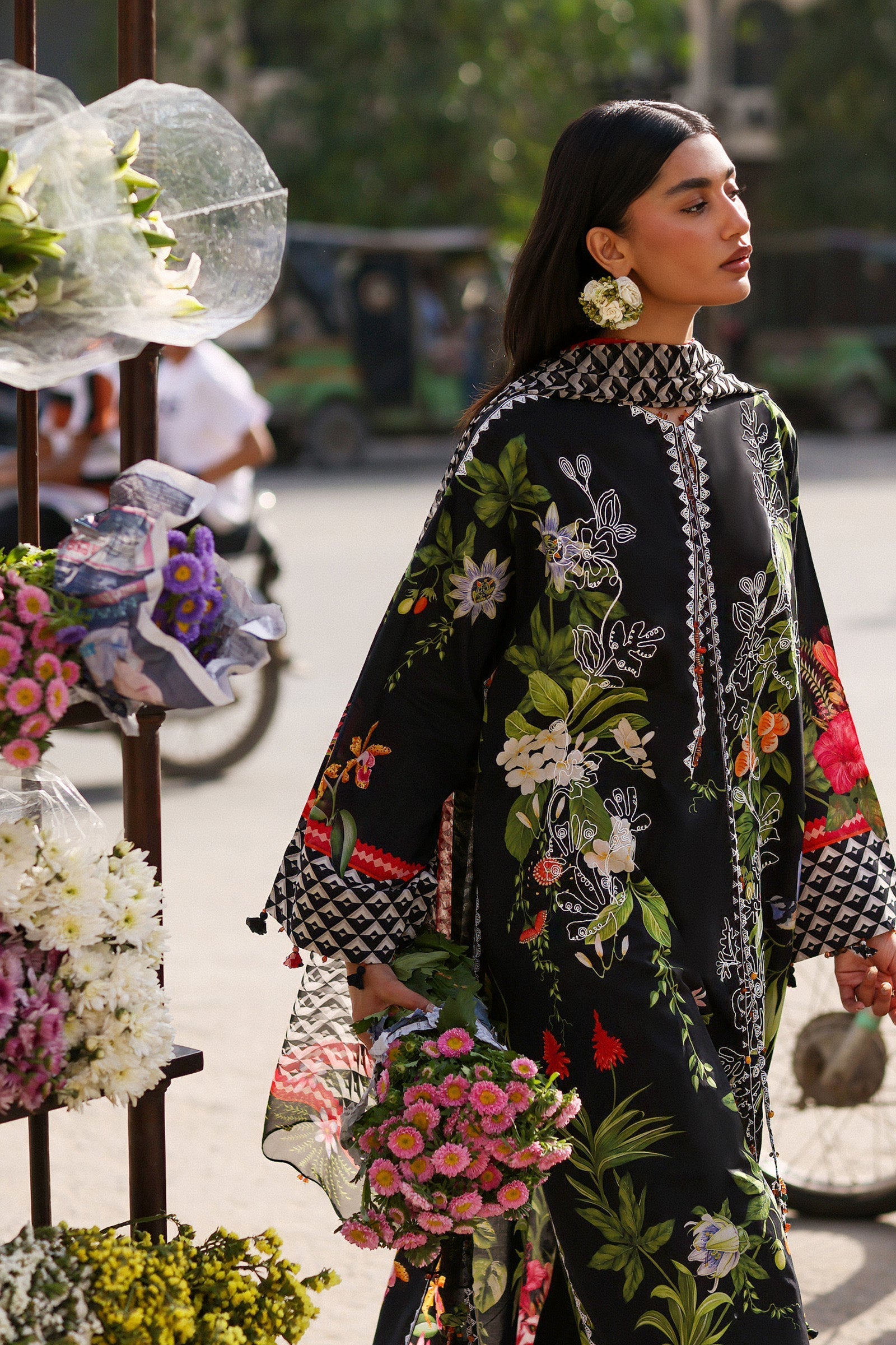 Zaha | Zaha Festive Lawn'26 | MIDNIGHT BLOOM