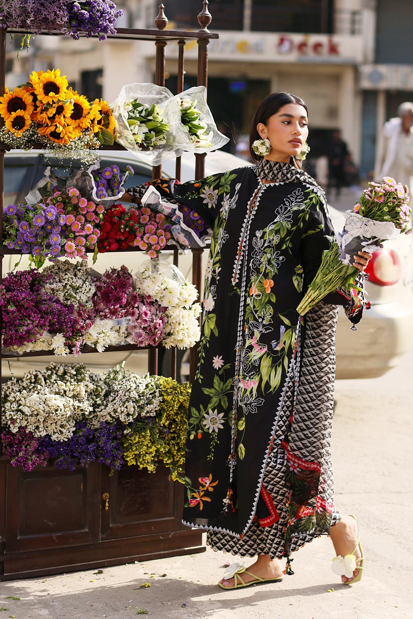 Zaha | Zaha Festive Lawn'26 | MIDNIGHT BLOOM