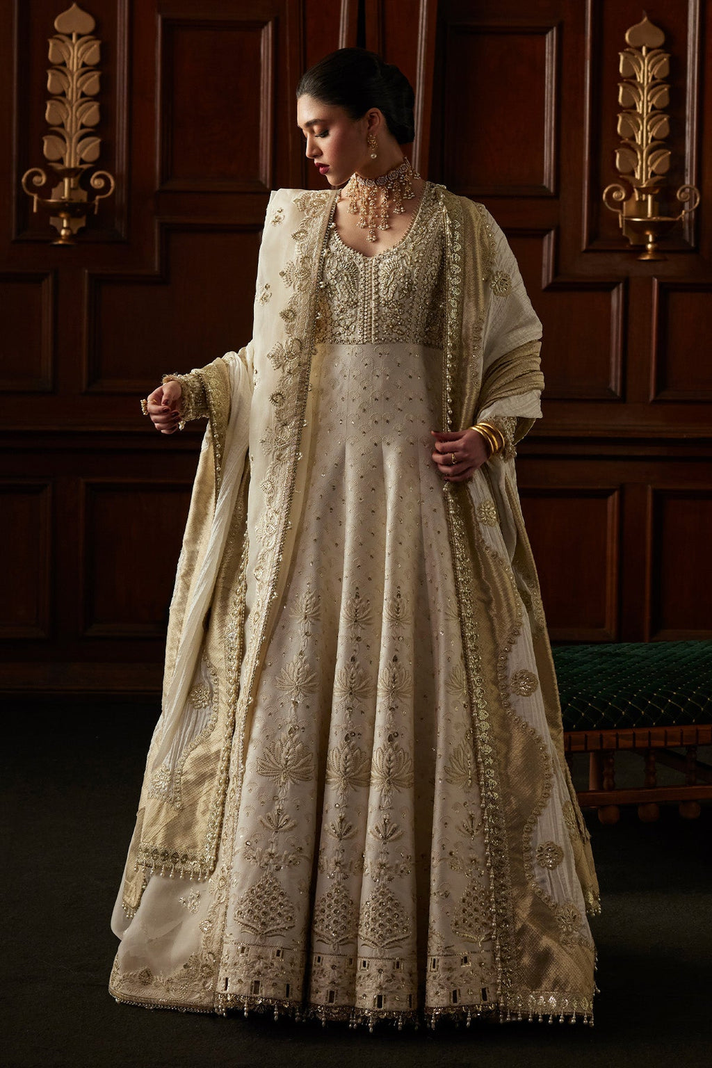Raeesa Premium Saad Bin Shahzad | EL VENETO Luxury Formals | OVIA