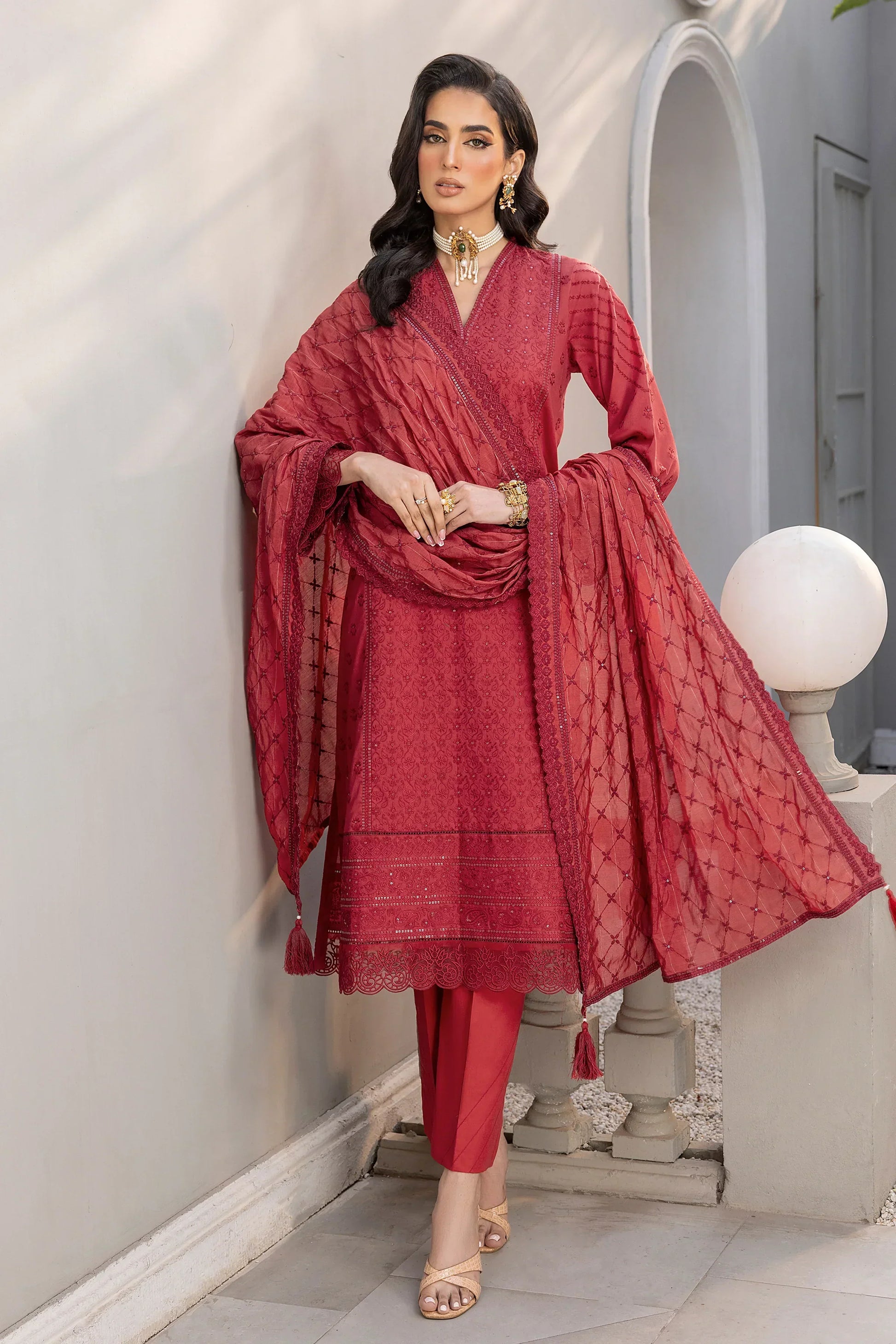 LSM | Embroidered Collection | 09 - Riwayat-e-Khas