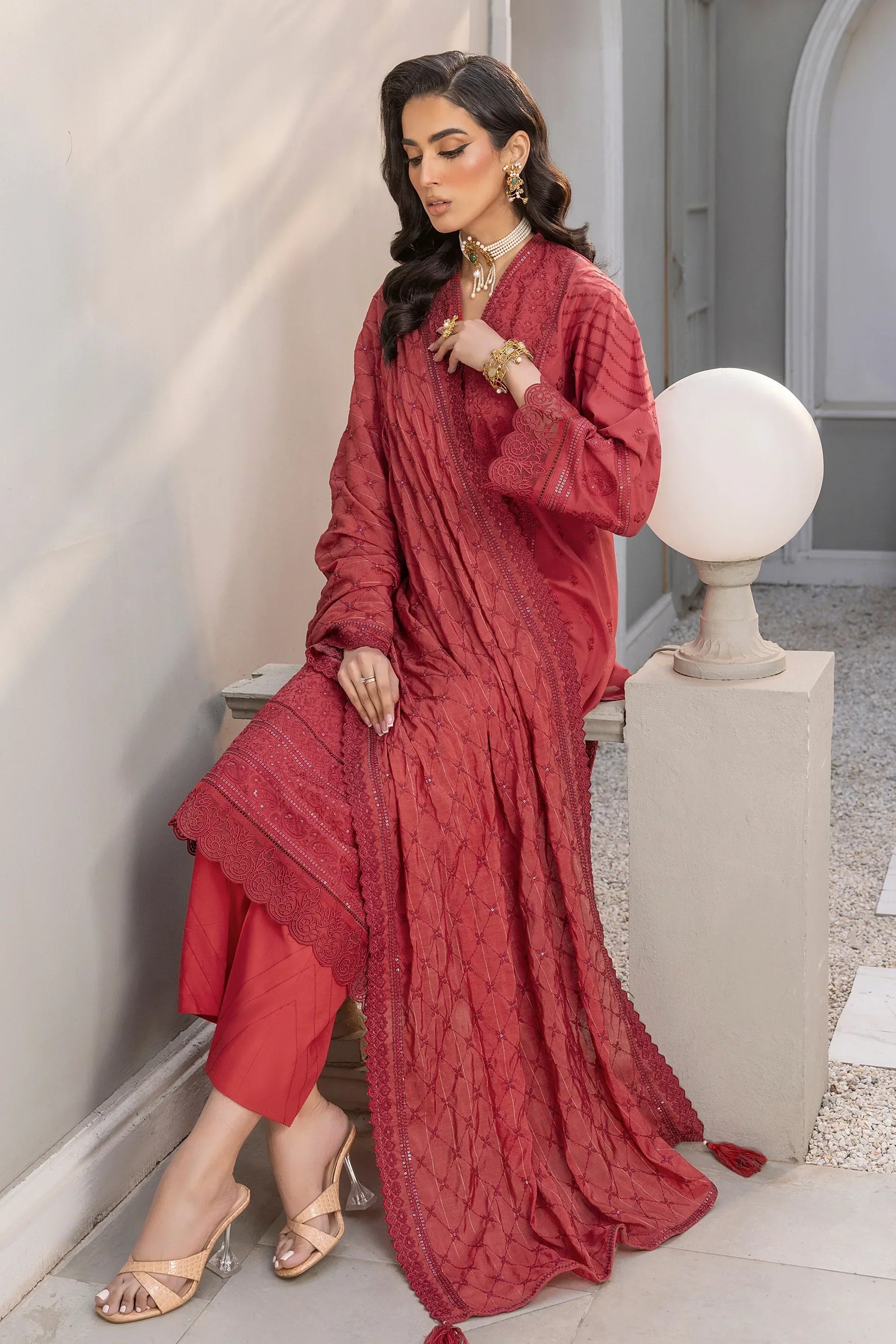 LSM | Embroidered Collection | 09 - Riwayat-e-Khas