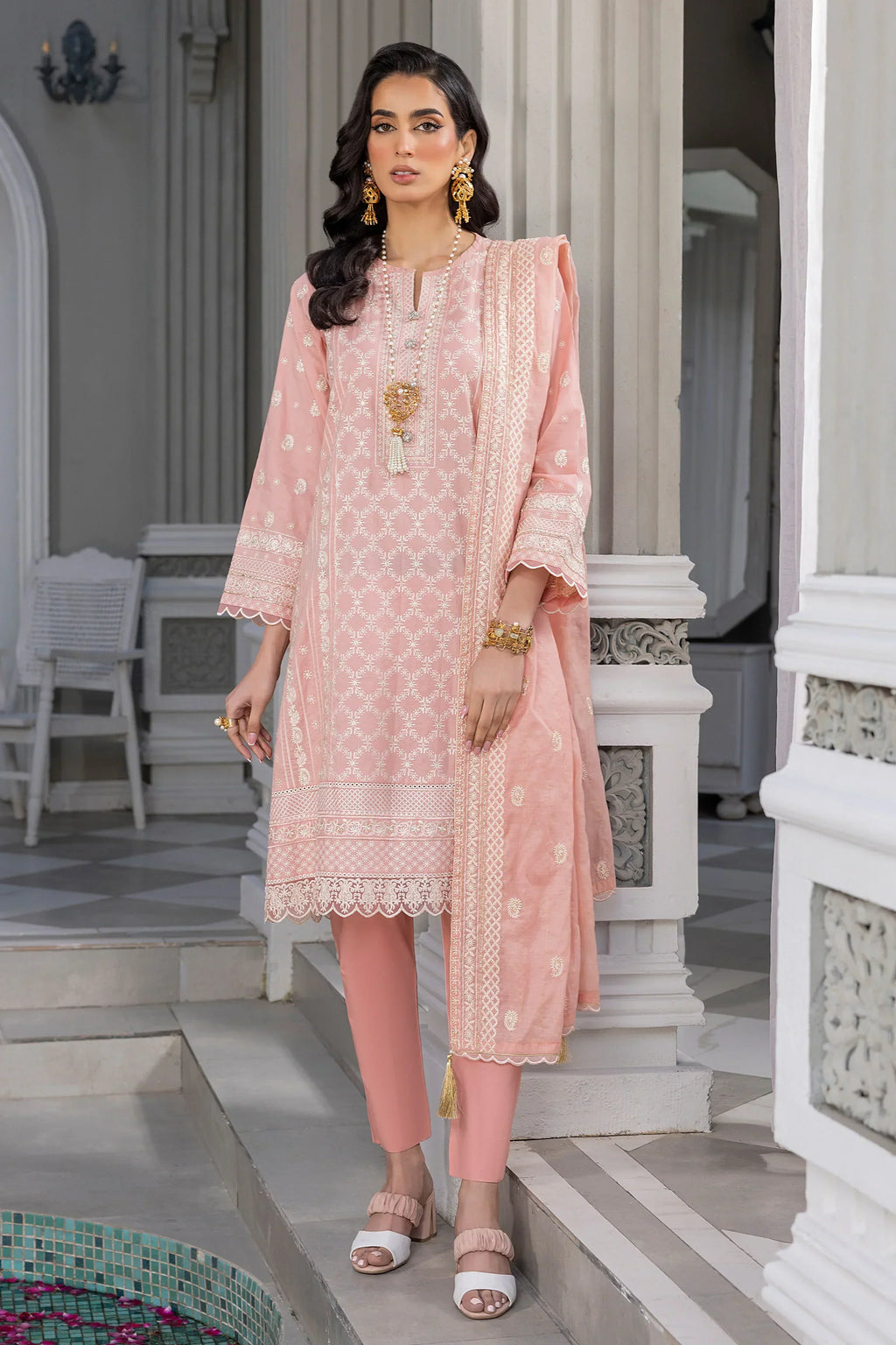 LSM | Embroidered Collection | 07 - Riwayat-e-Khas