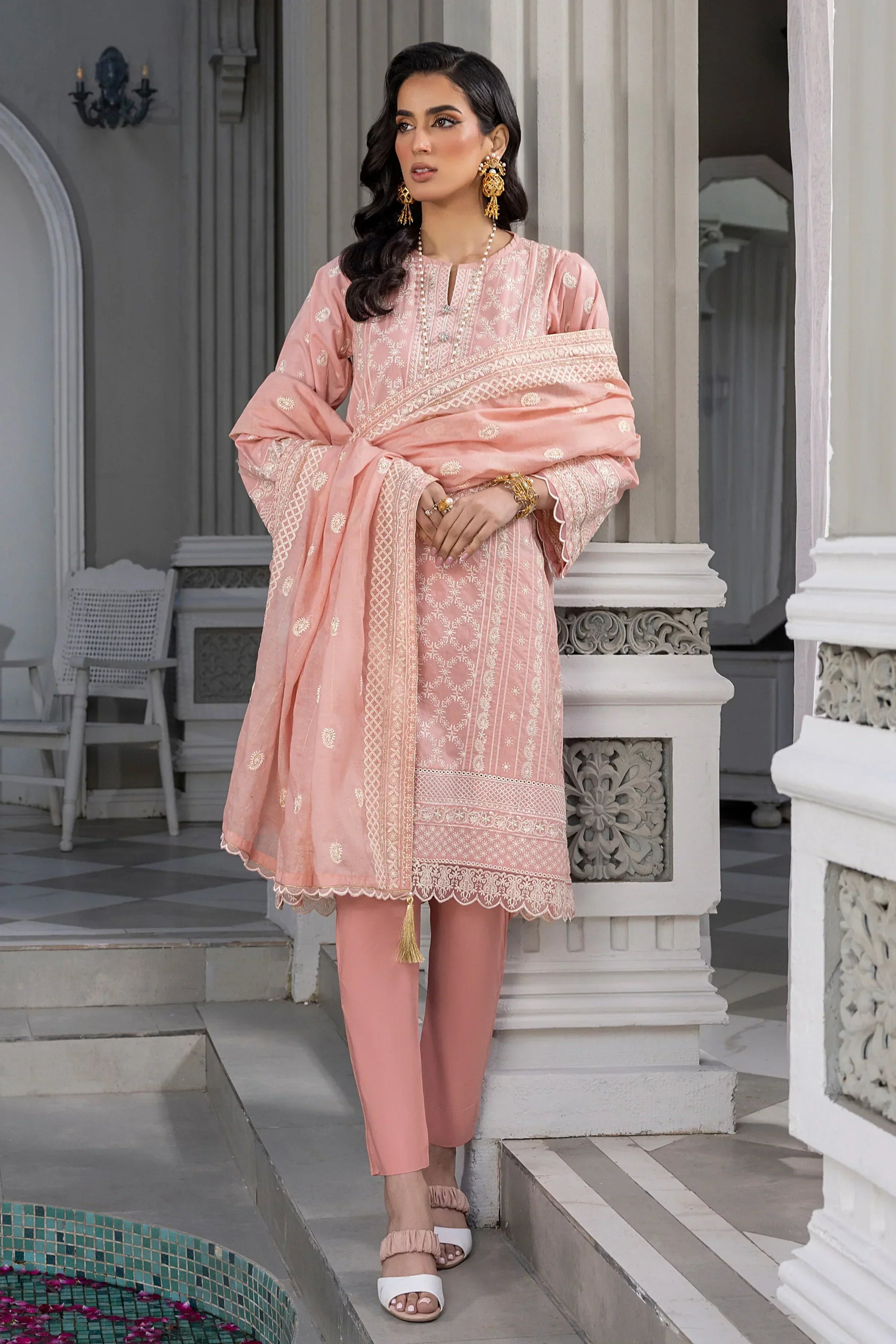 LSM | Embroidered Collection | 07 - Riwayat-e-Khas
