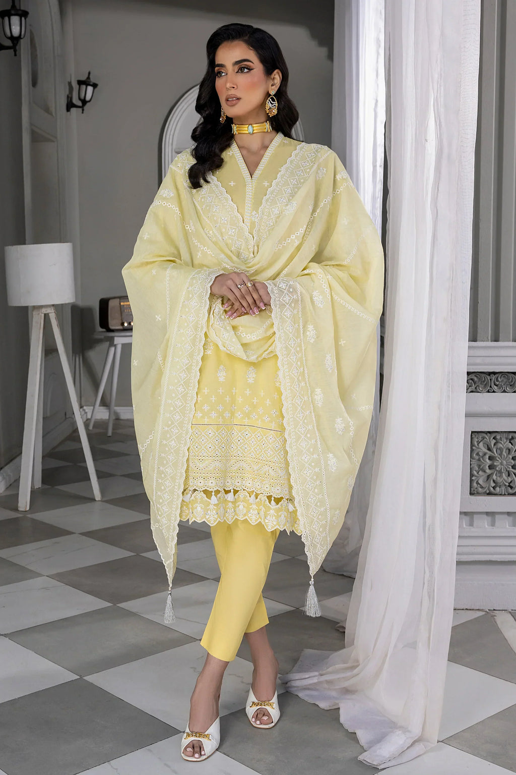 LSM | Embroidered Collection | 06 - Riwayat-e-Khas