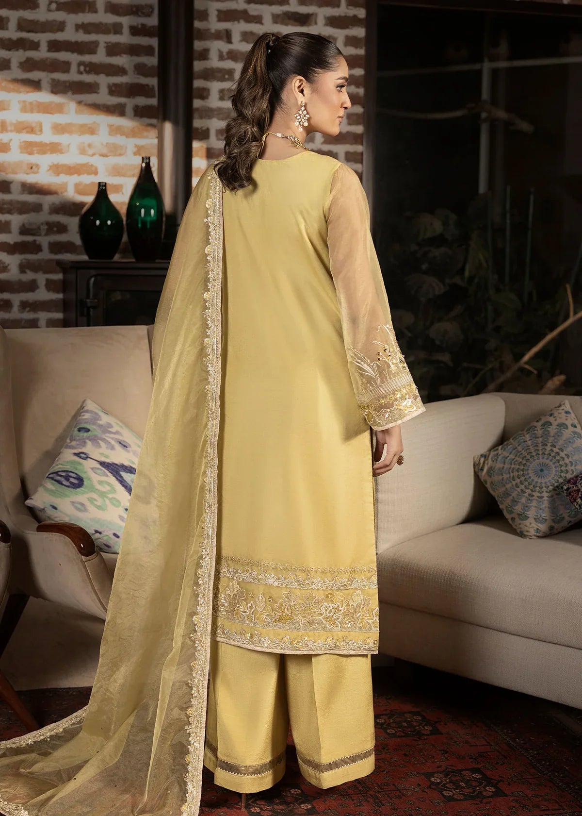 Shurooq | Geet Collection | Jhoomar