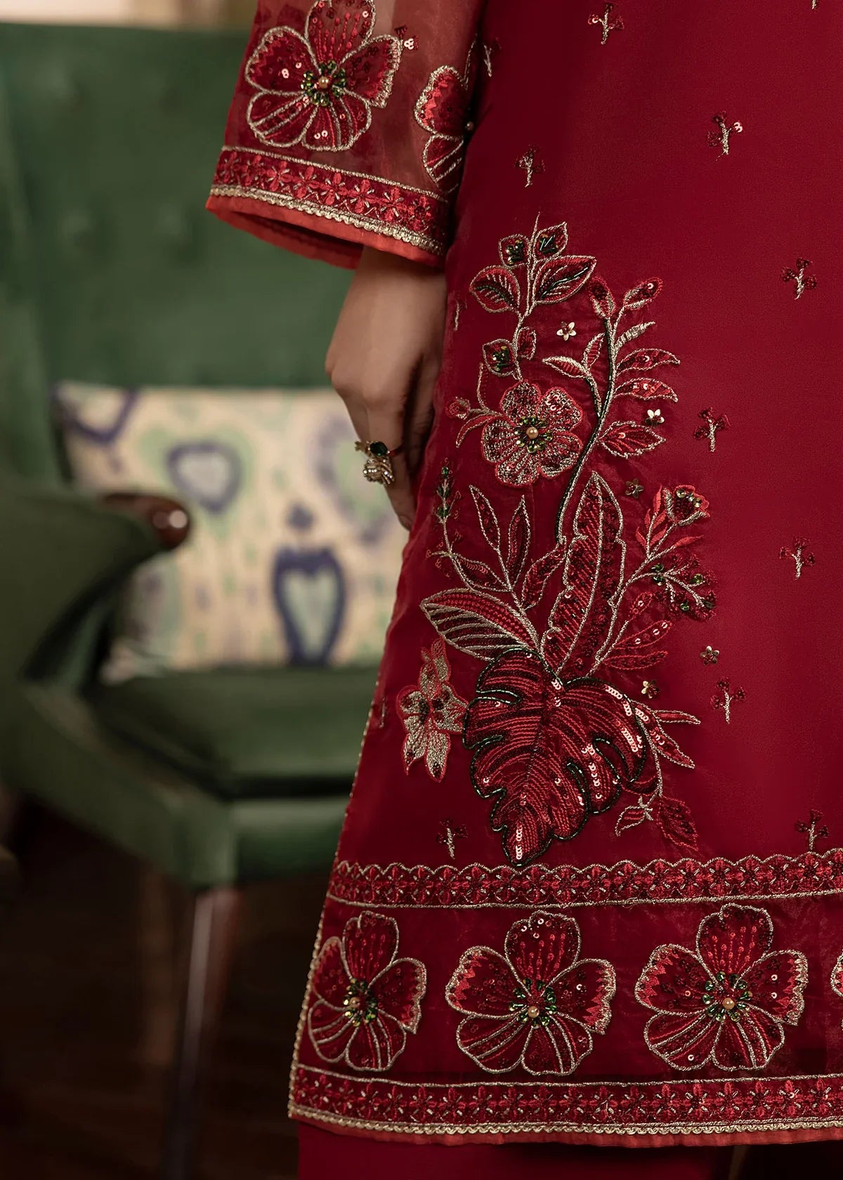 Shurooq | Geet Collection | Mahia