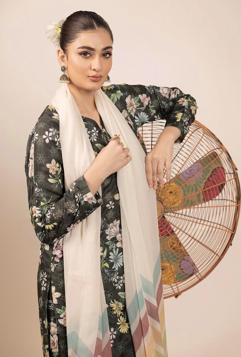 Adans Libas | Basic Chikankari |  7707