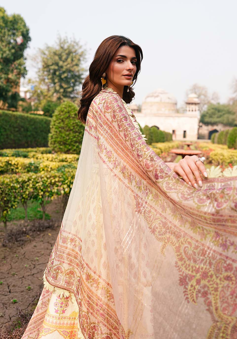 Zarqash | Luxe Lawn 26 | ZQL0013