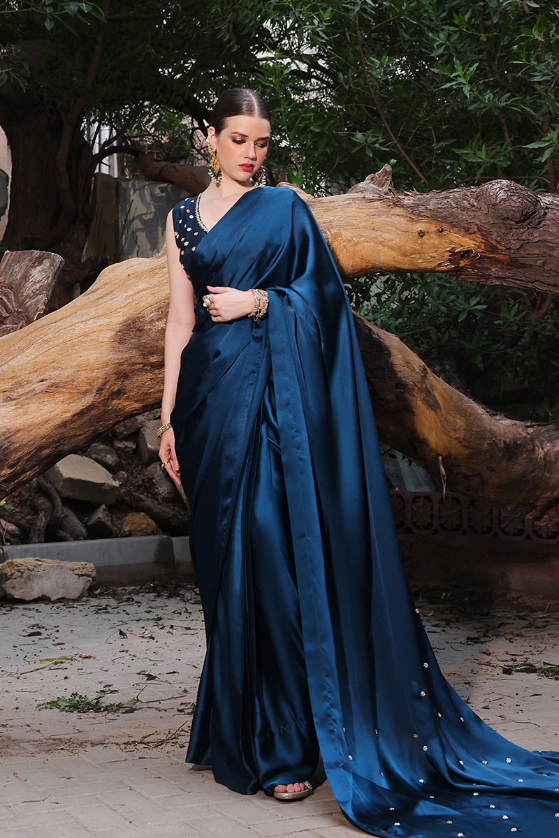 Mona Imran | Dilzaib Formals | Kashmala - Riwayat-e-Khas