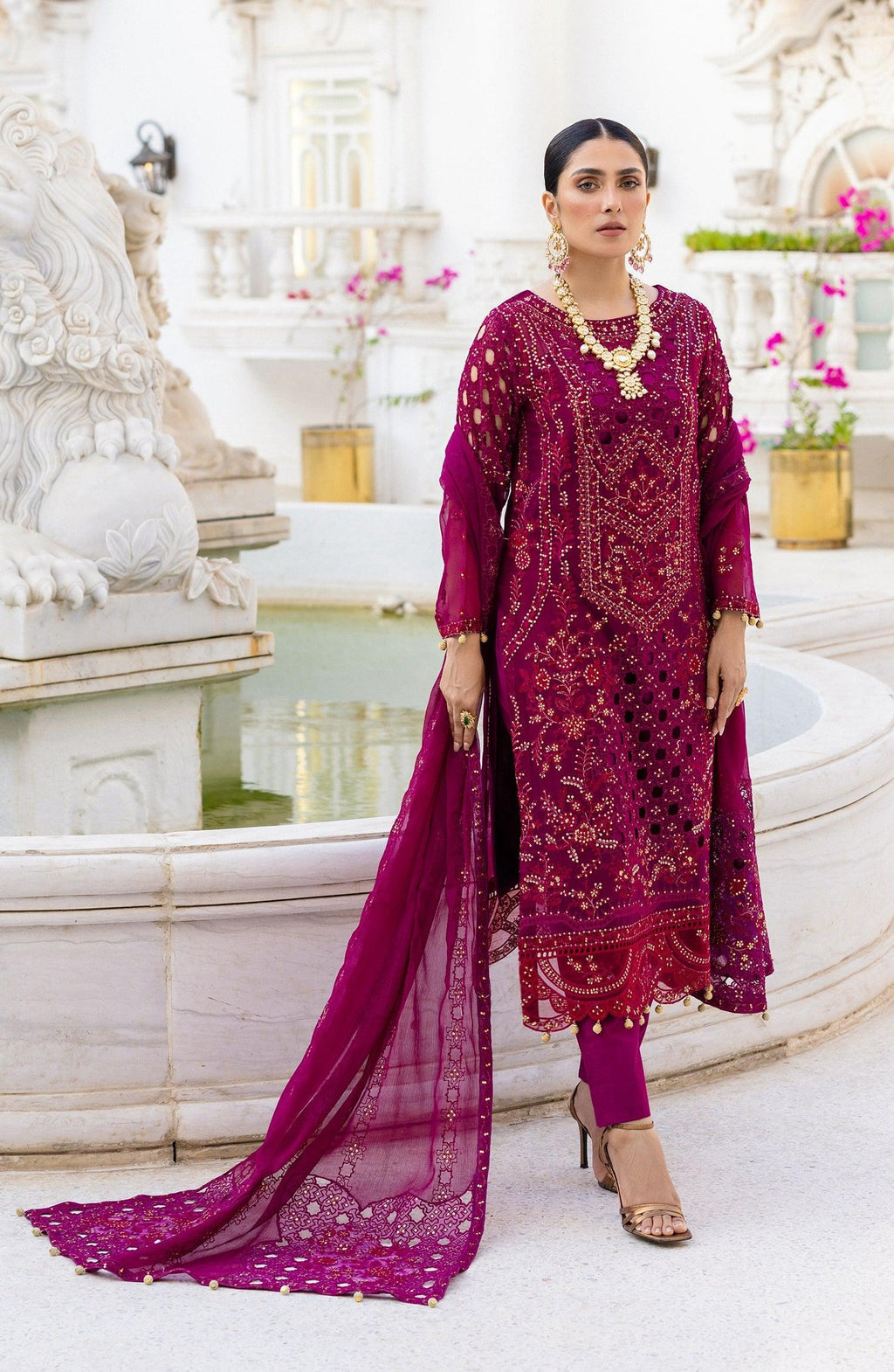 EMAAN ADEEL-ZM 01 MUSHQ - House Of Anaya