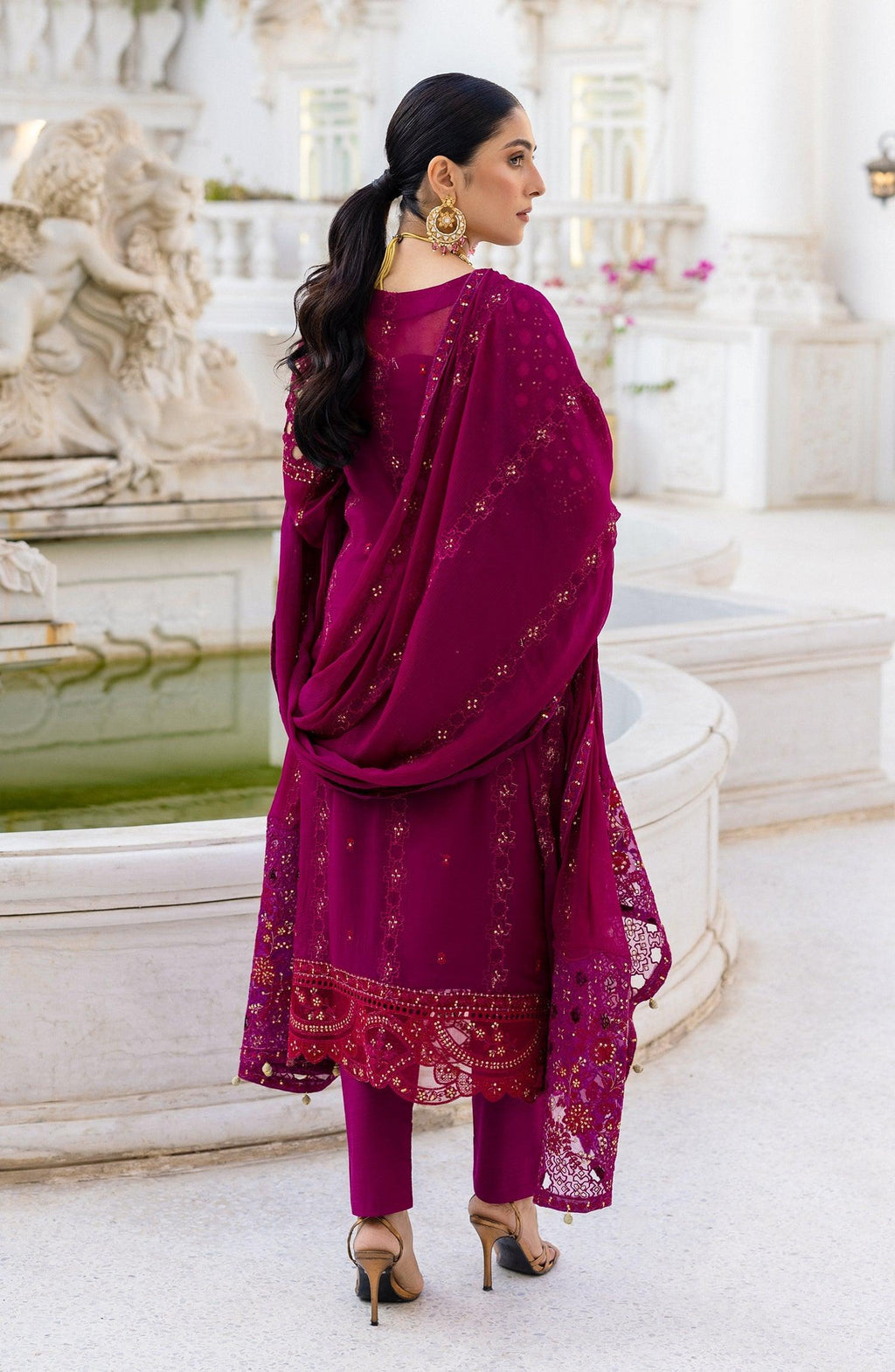 EMAAN ADEEL-ZM 01 MUSHQ - House Of Anaya