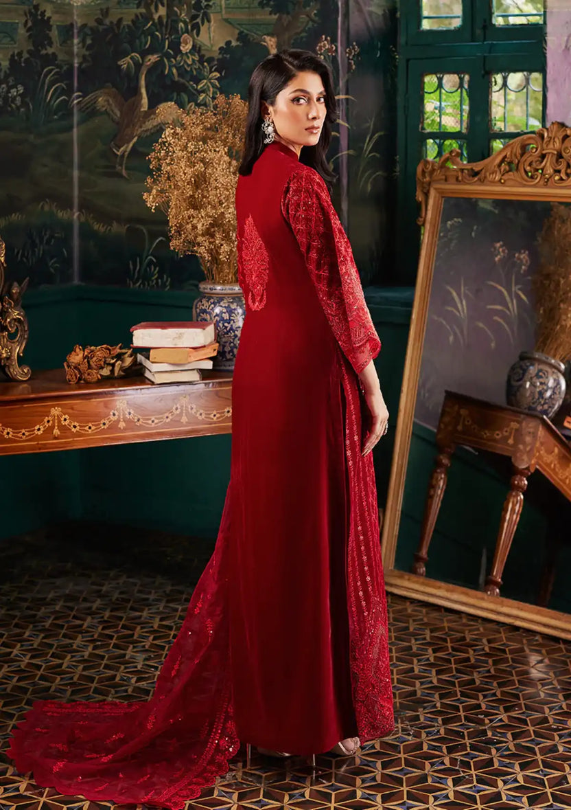 Zainab Chottani | Embroidered Velvet | SURKH D-05 - Riwayat-e-Khas
