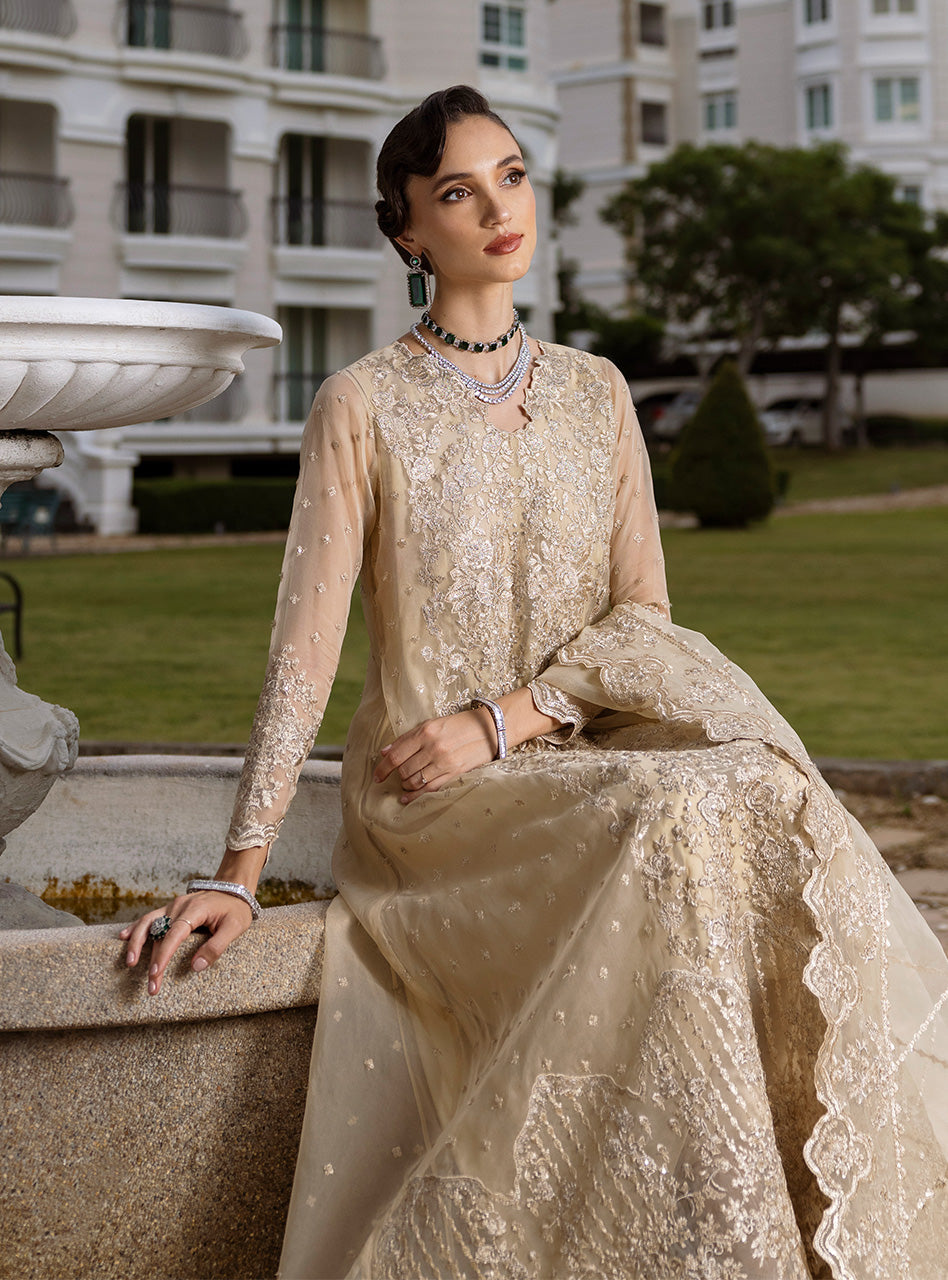 Zainab Chottani | Wedding Festive 24 | Ivana