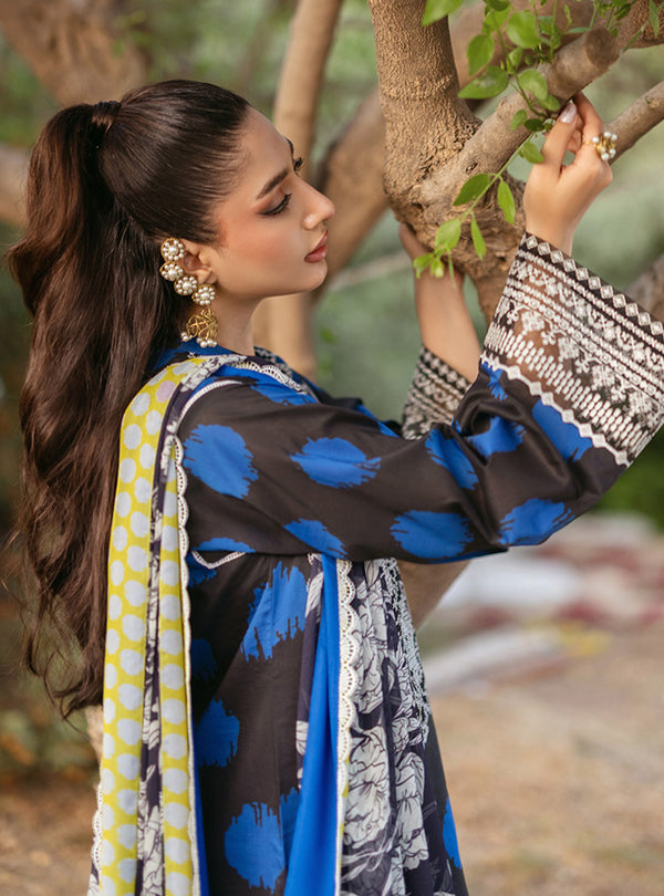 Zainab Chottani | Tahra Lawn 24 | FREYA - D 10B - Riwayat-e-Khas