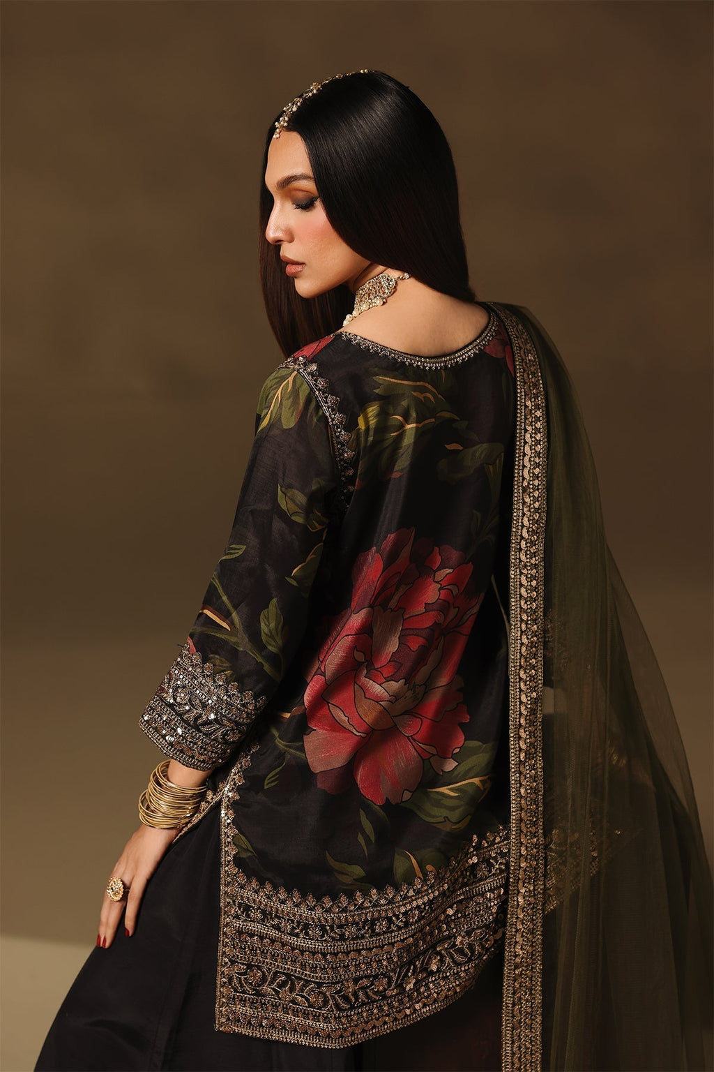 Charizma | Festive Pret | CMA-5-276