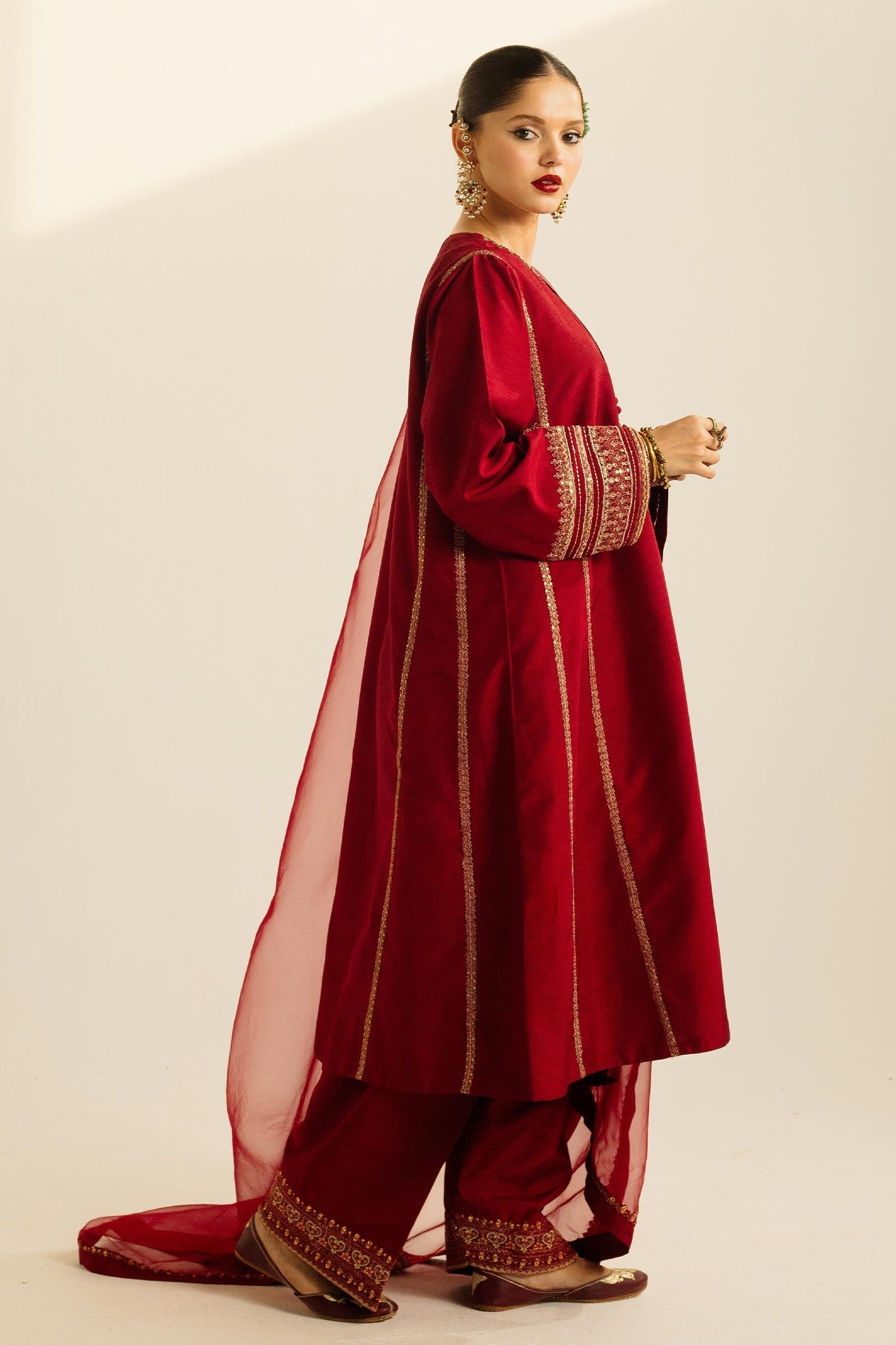 Zara Shahjahan | Chandni Raatain | HEER