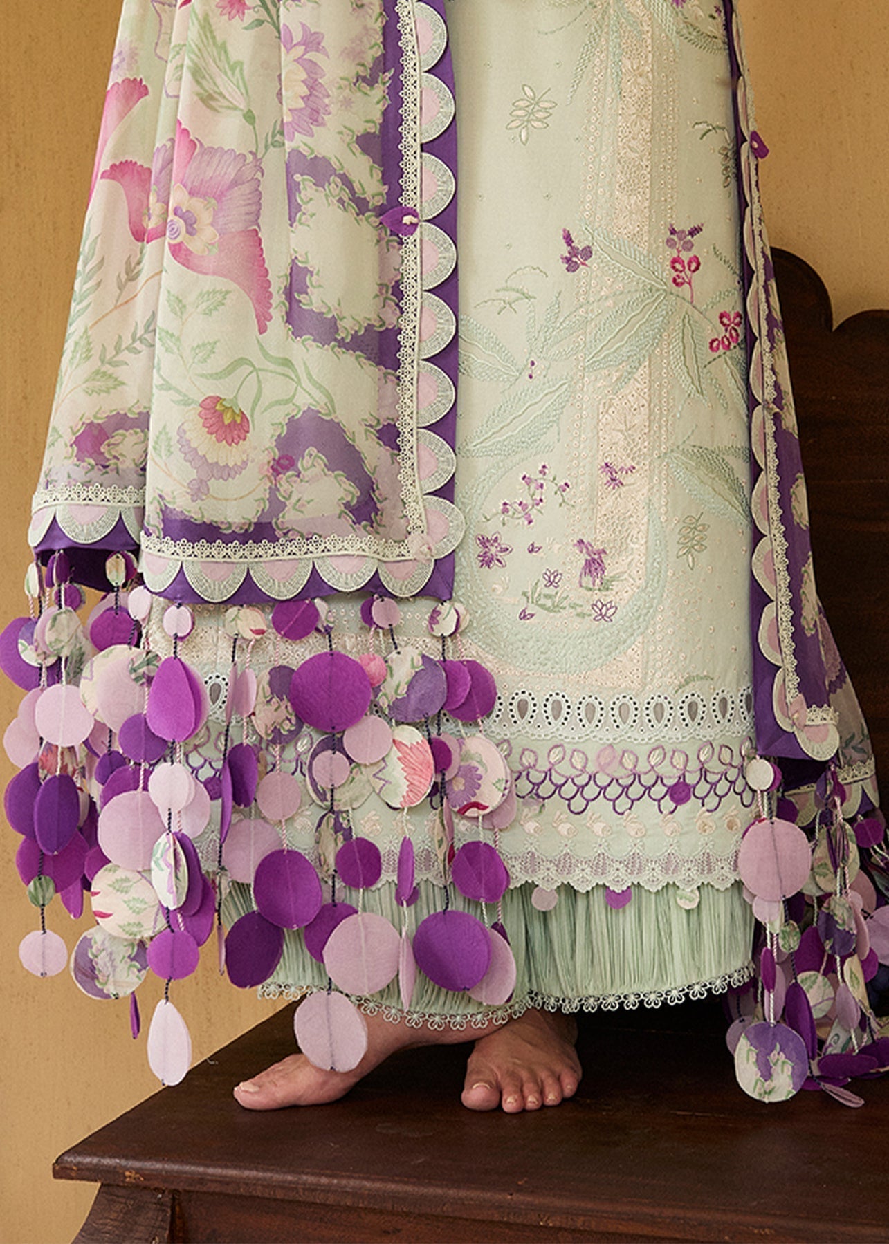 Suffuse | Luxury Lawn 25 | LARA