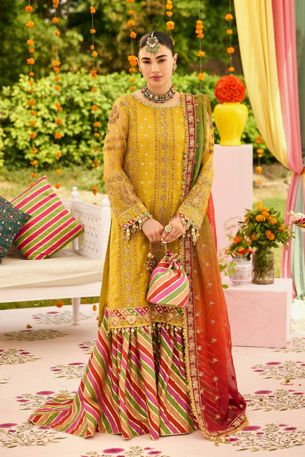 Alizeh | Shehnai The Festive Edit | AF-ZN-2215-Zarposh