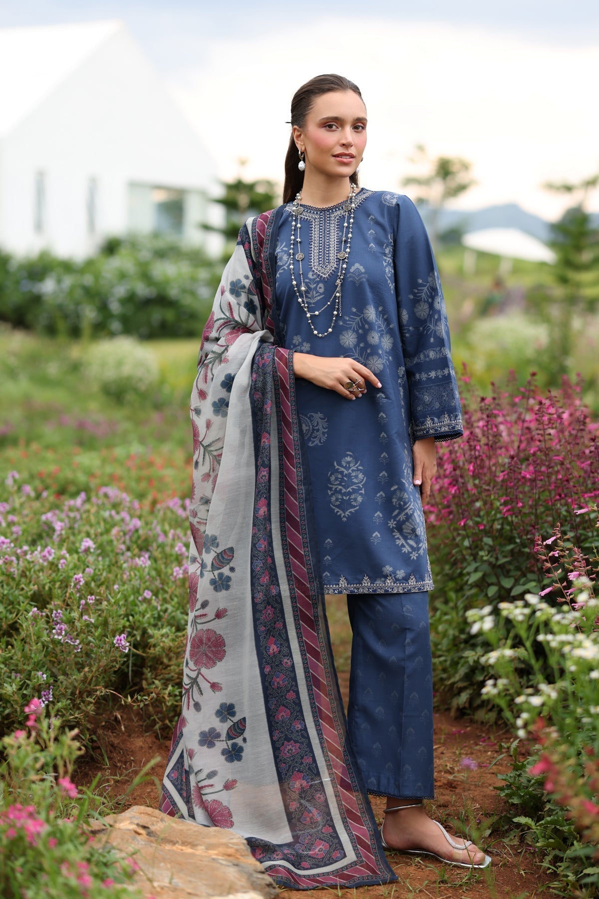 Xenia Formals | Summer Away 25 |BLUETTE