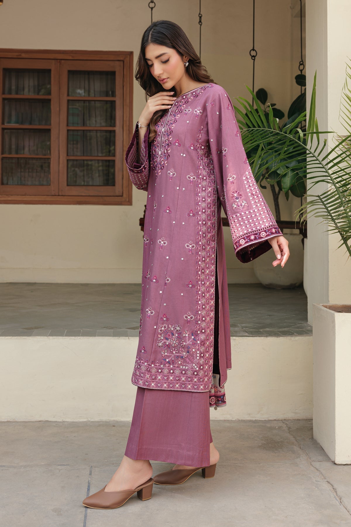 Xenia Formals | Winter Slub 25 | SOFEEA