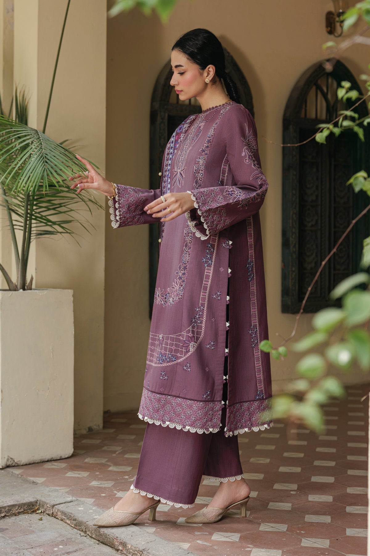 Xenia Formals | Winter Slub 25 | EMERY