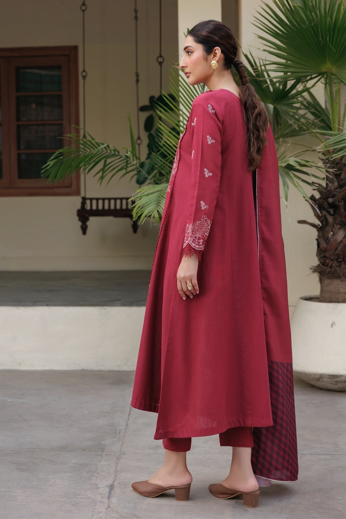 Xenia Formals | Ready to Wear | SAJEEL