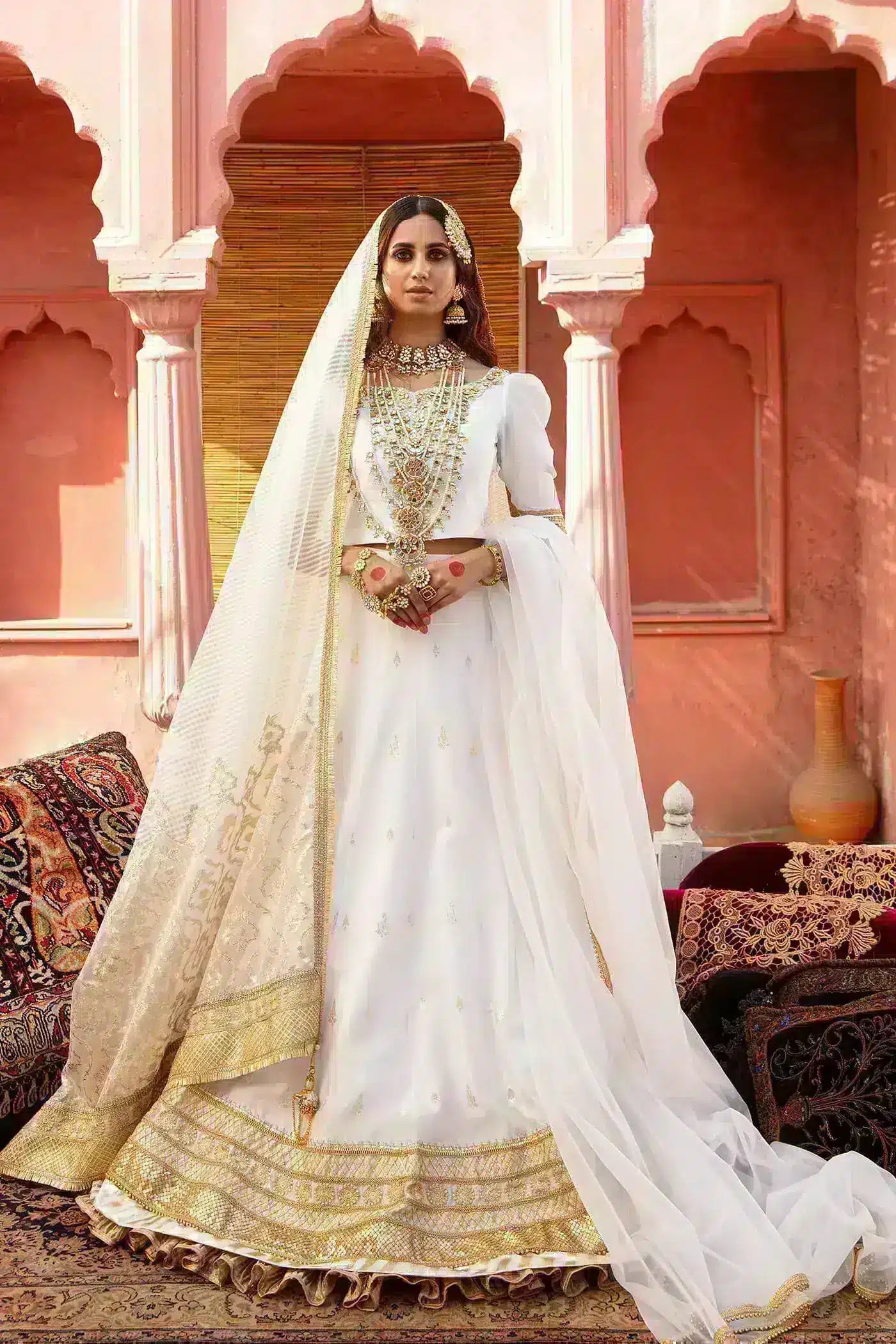 Nilofer Shahid | Nur e Subh Formals | Rashk e Chaman - Riwayat-e-Khas