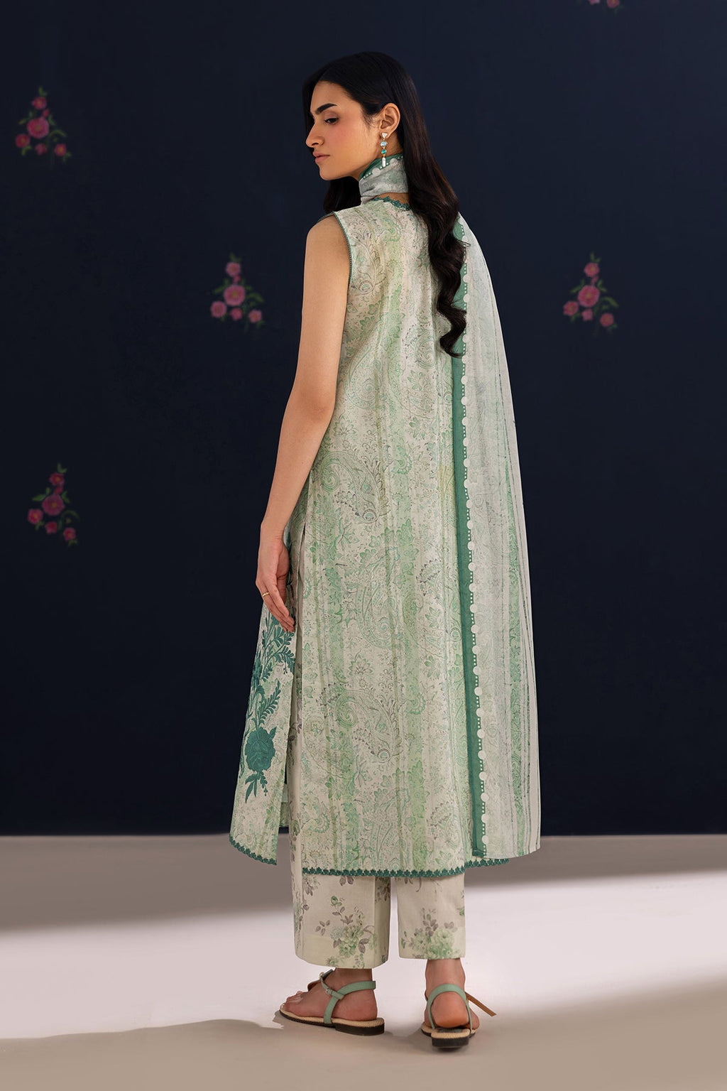 Baroque | Embroidered Lawn | SF-4456