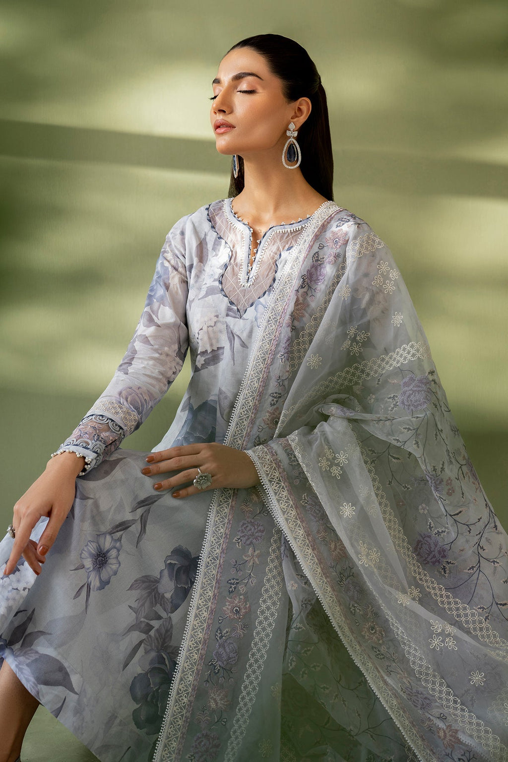 Baroque | Embroidered Lawn | SF-4173