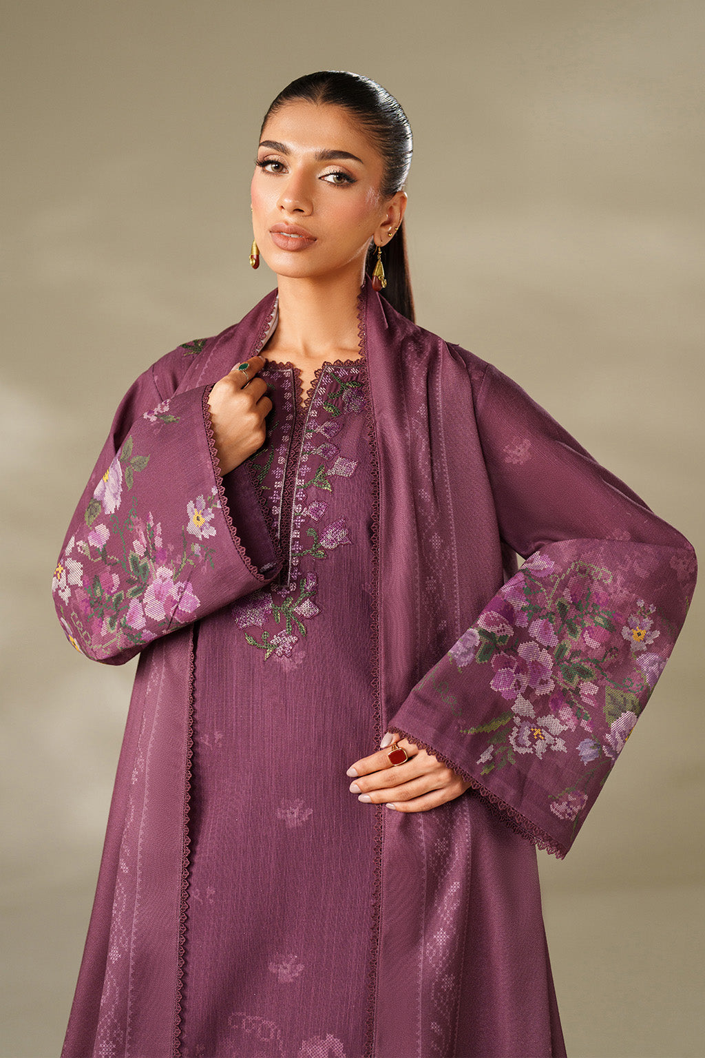 Iznik | Winter Chapter 25 | UE-566 Printed Khaddar