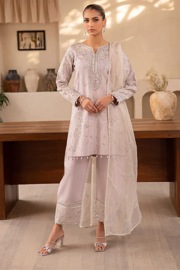 Emaan Adeel | Noore Festival | Yalina