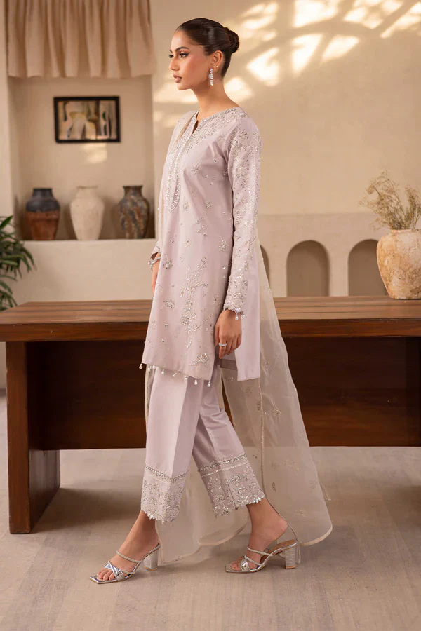 Emaan Adeel | Noore Festival | Yalina
