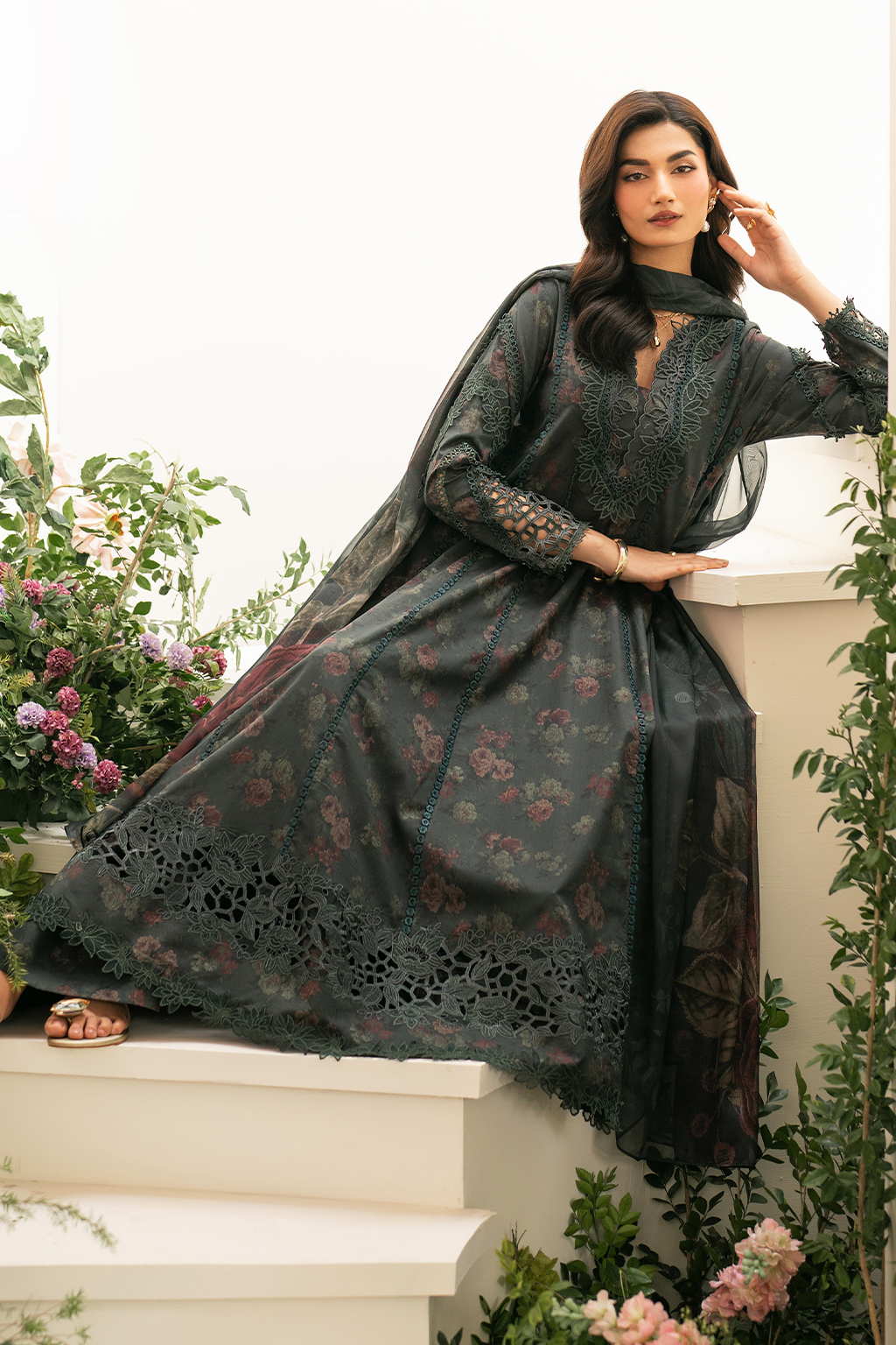 Iznik | Festive Edition | IFE-08