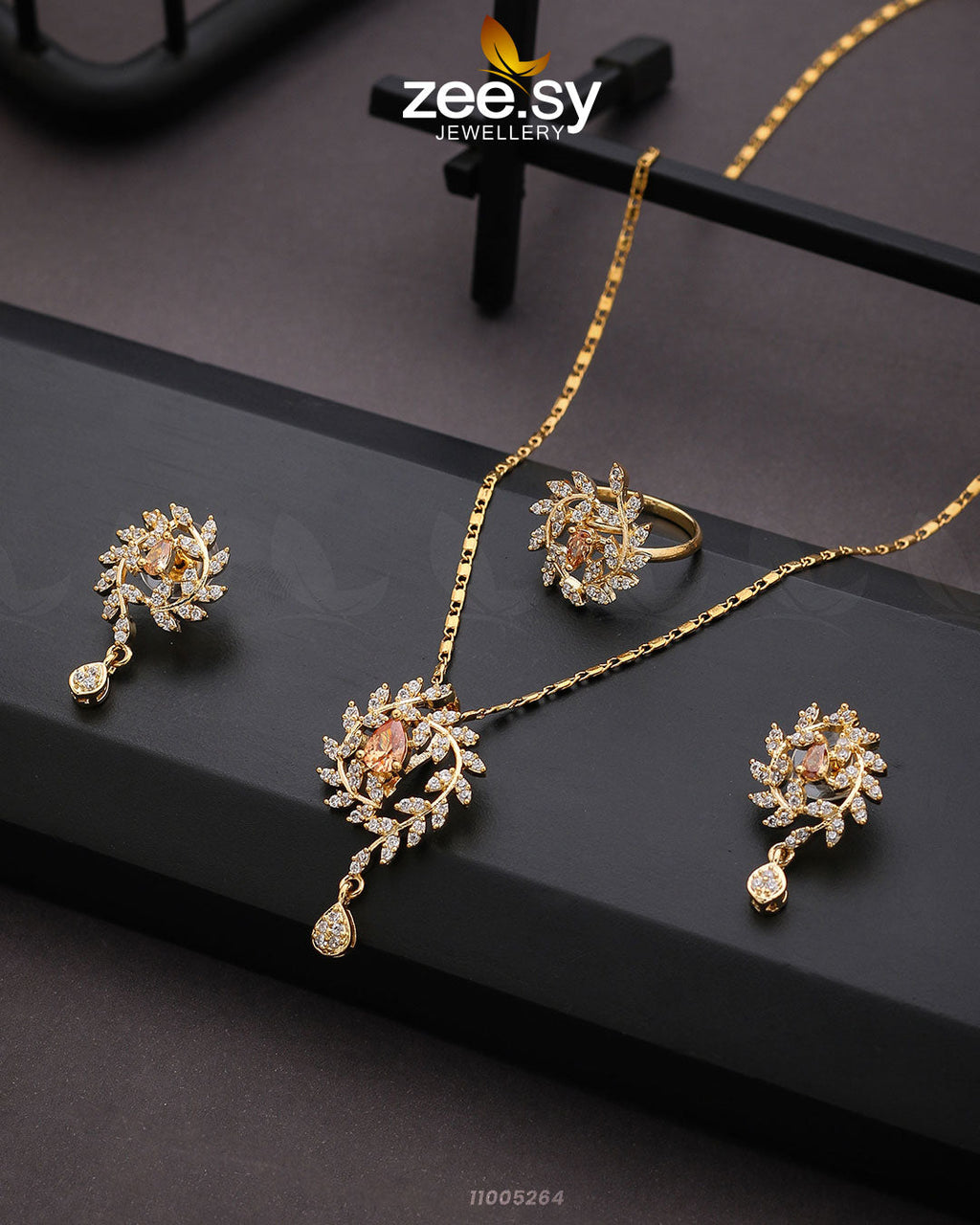 Pendant-0100 - Libasekhas
