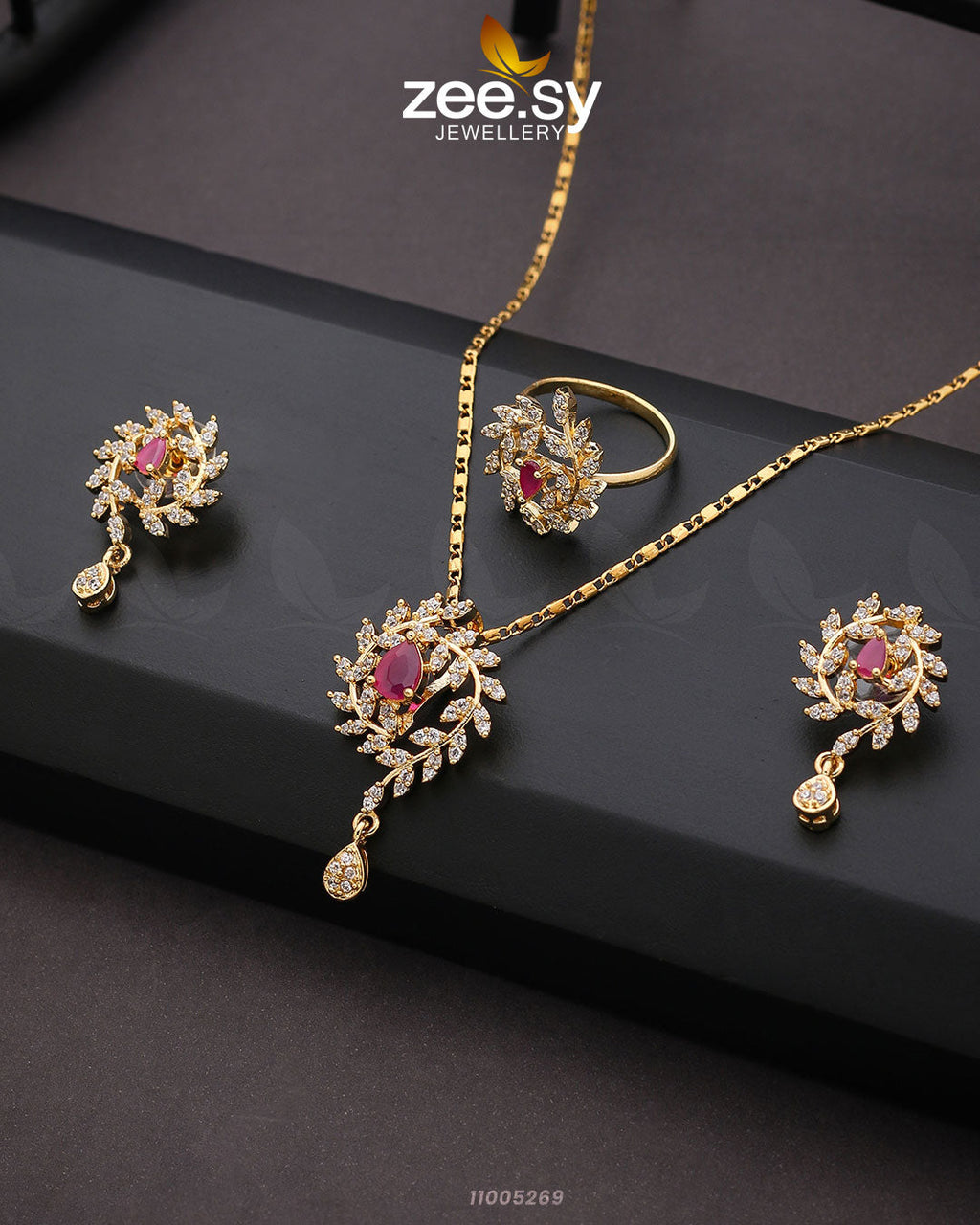 Pendant-0100 - Libasekhas