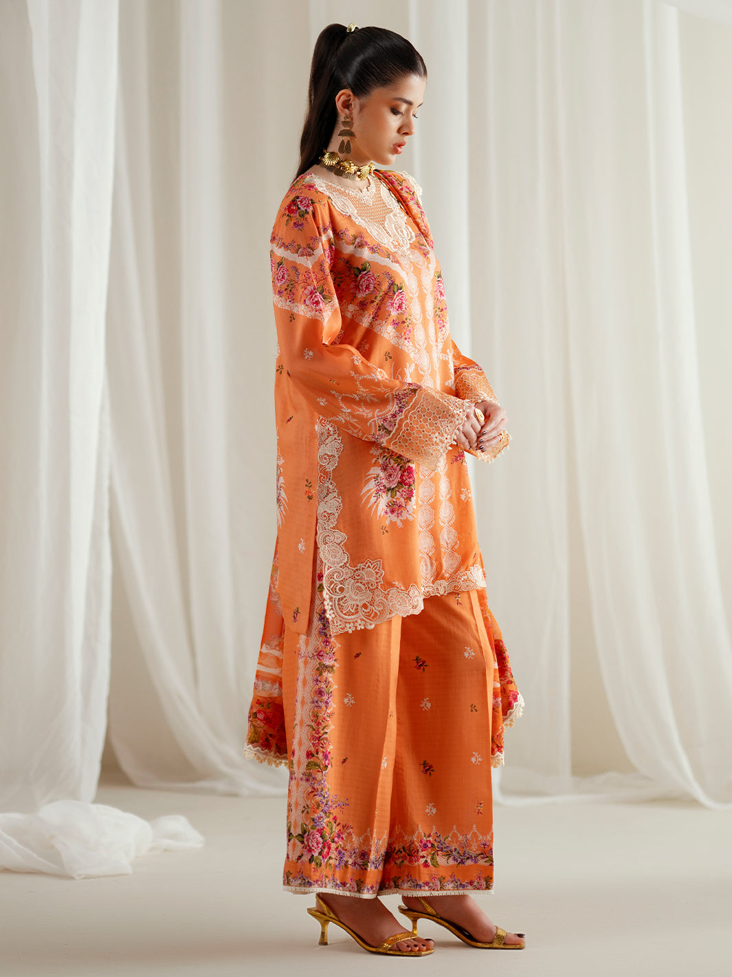 Bin Ilyas | Eres Bonita Viscose 25 | 1101-A