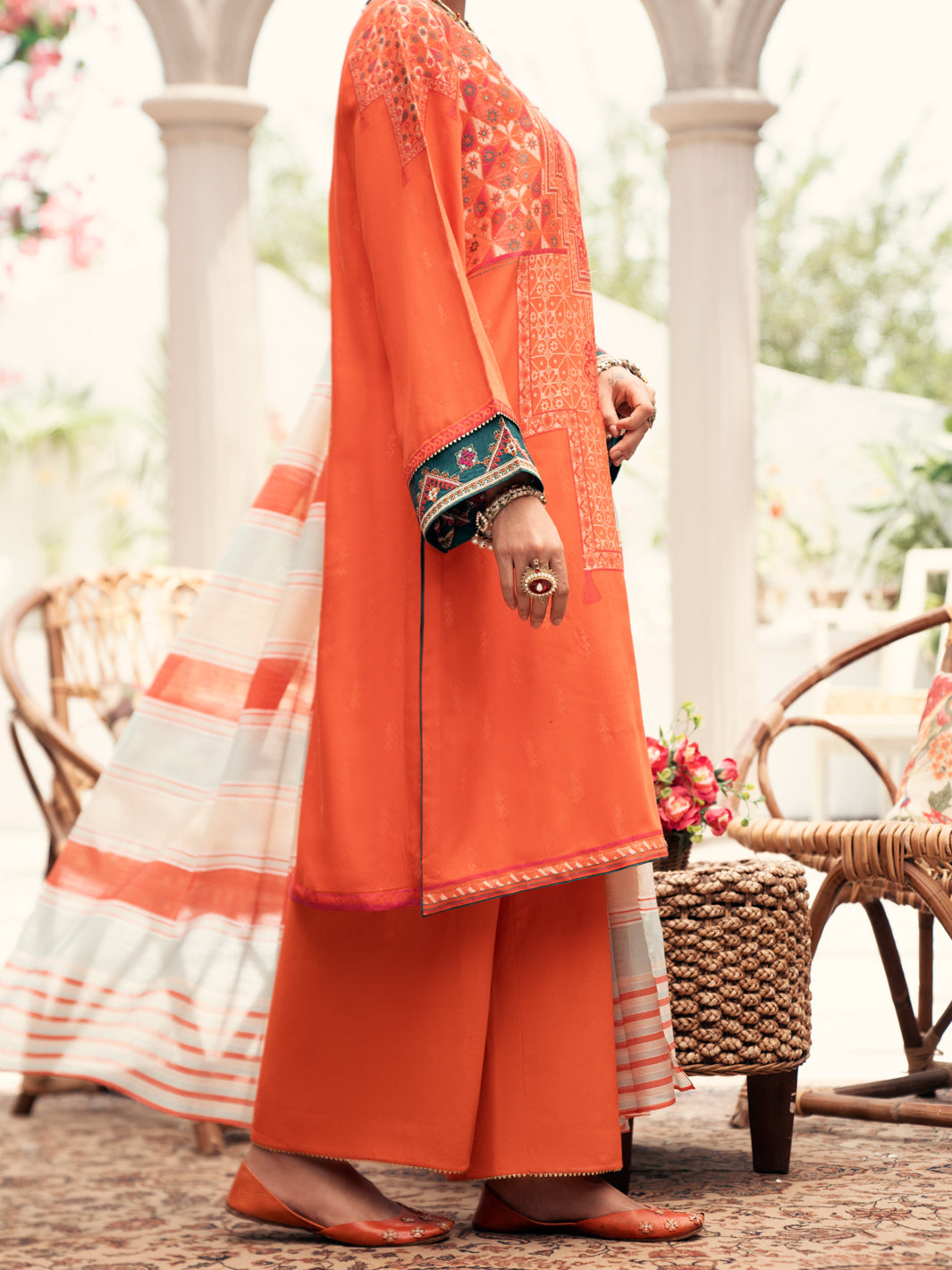 Almirah | Luxury Edit | AWP-3PS-559