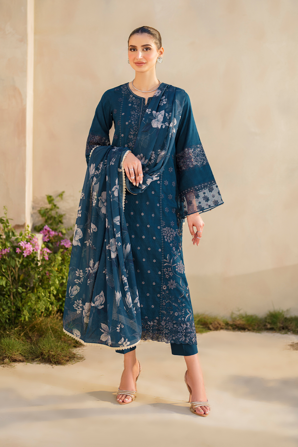 Iznik | Festive lawn 24 | SFL-01 - House Of Anaya