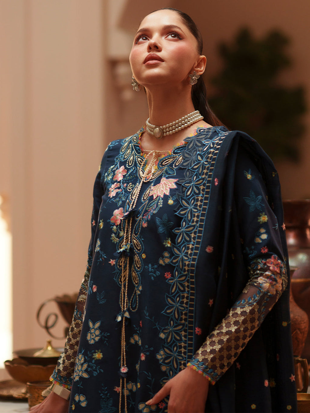 Bin Ilyas | Mashriq Luxury Lawn 26 | D-117-C