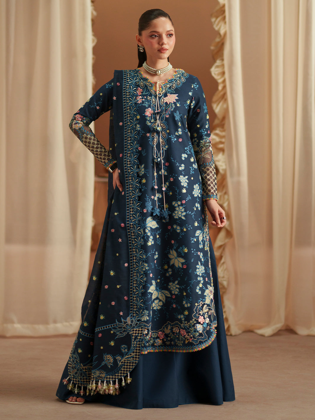 Bin Ilyas | Mashriq Luxury Lawn 26 | D-117-C