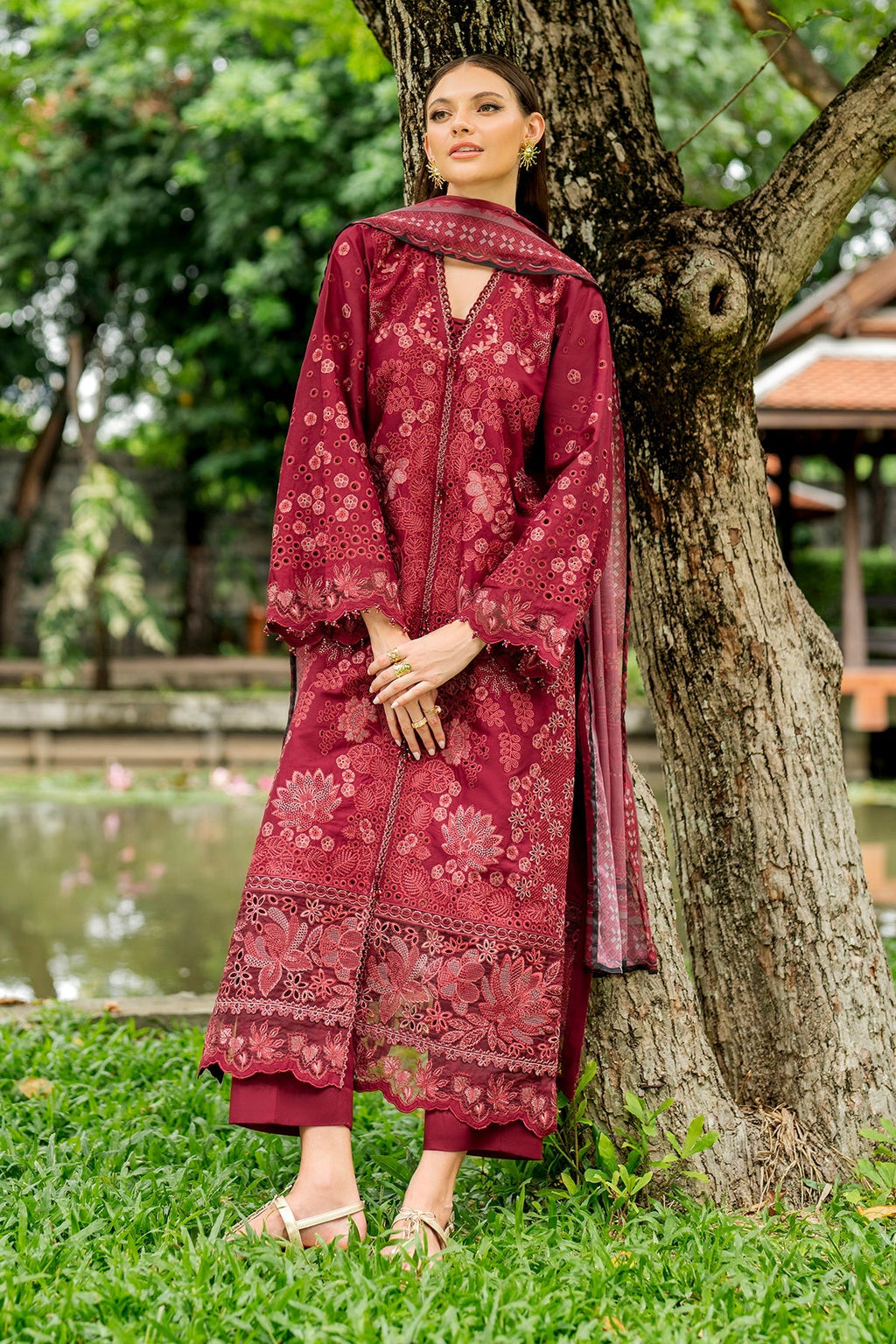 Baroque | Embroidered Lawn | SF-4271