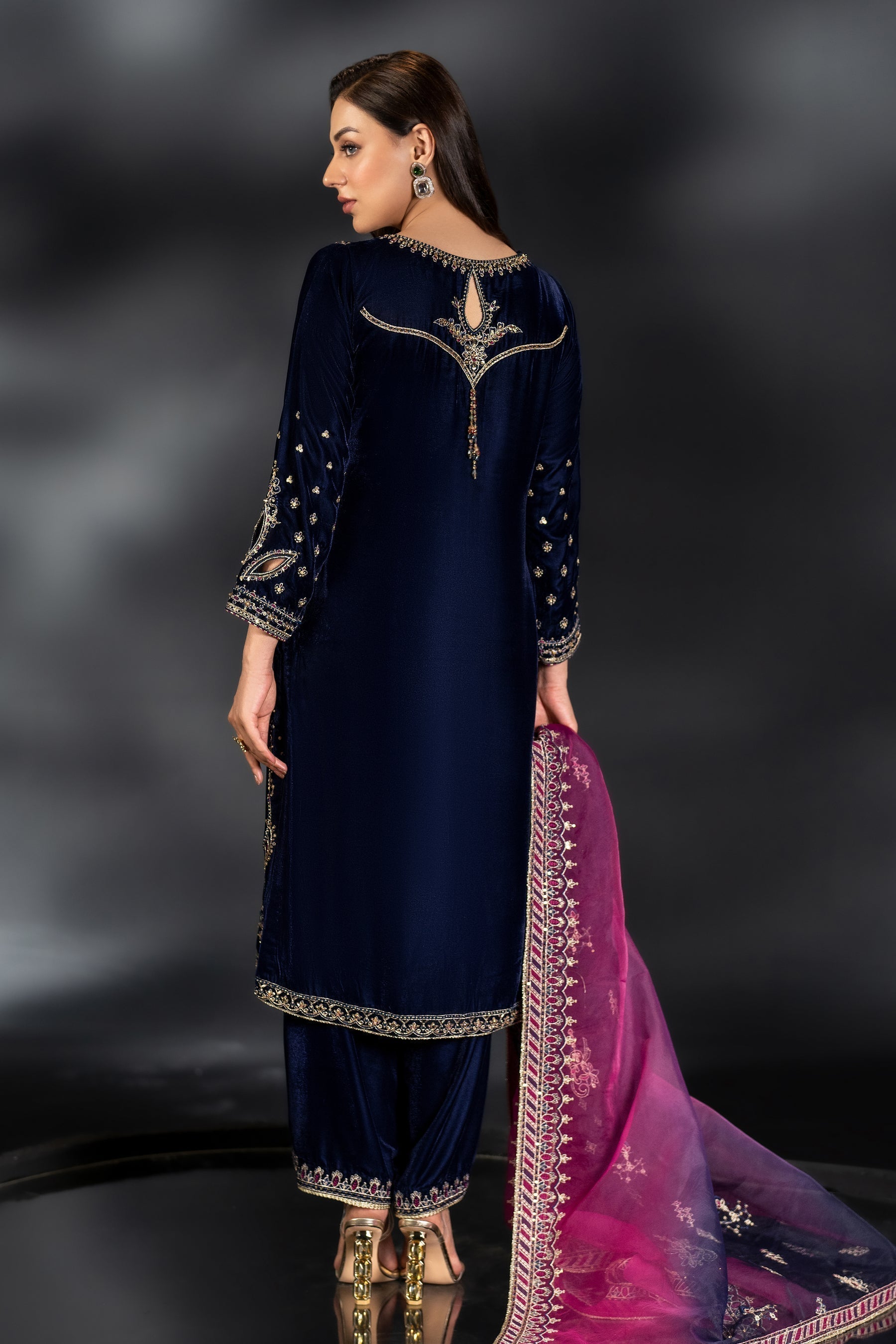 Naqshi | Makhmal 24 | IFRAH - Riwayat-e-Khas
